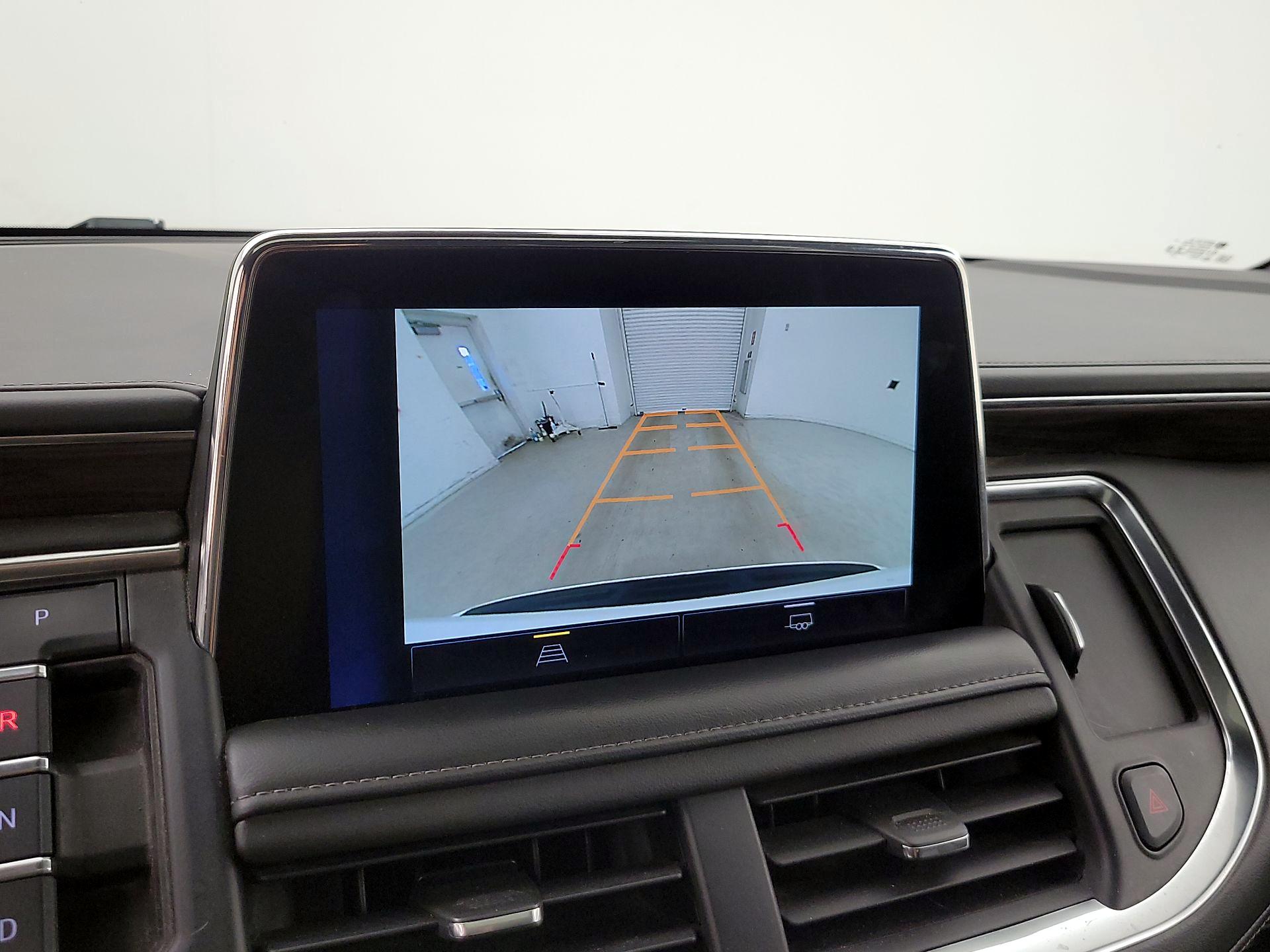 Thumbnail: 2022 Chevrolet Tahoe - 14