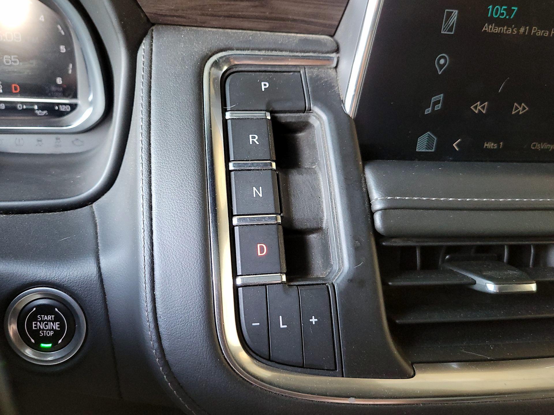 Thumbnail: 2022 Chevrolet Tahoe - 17