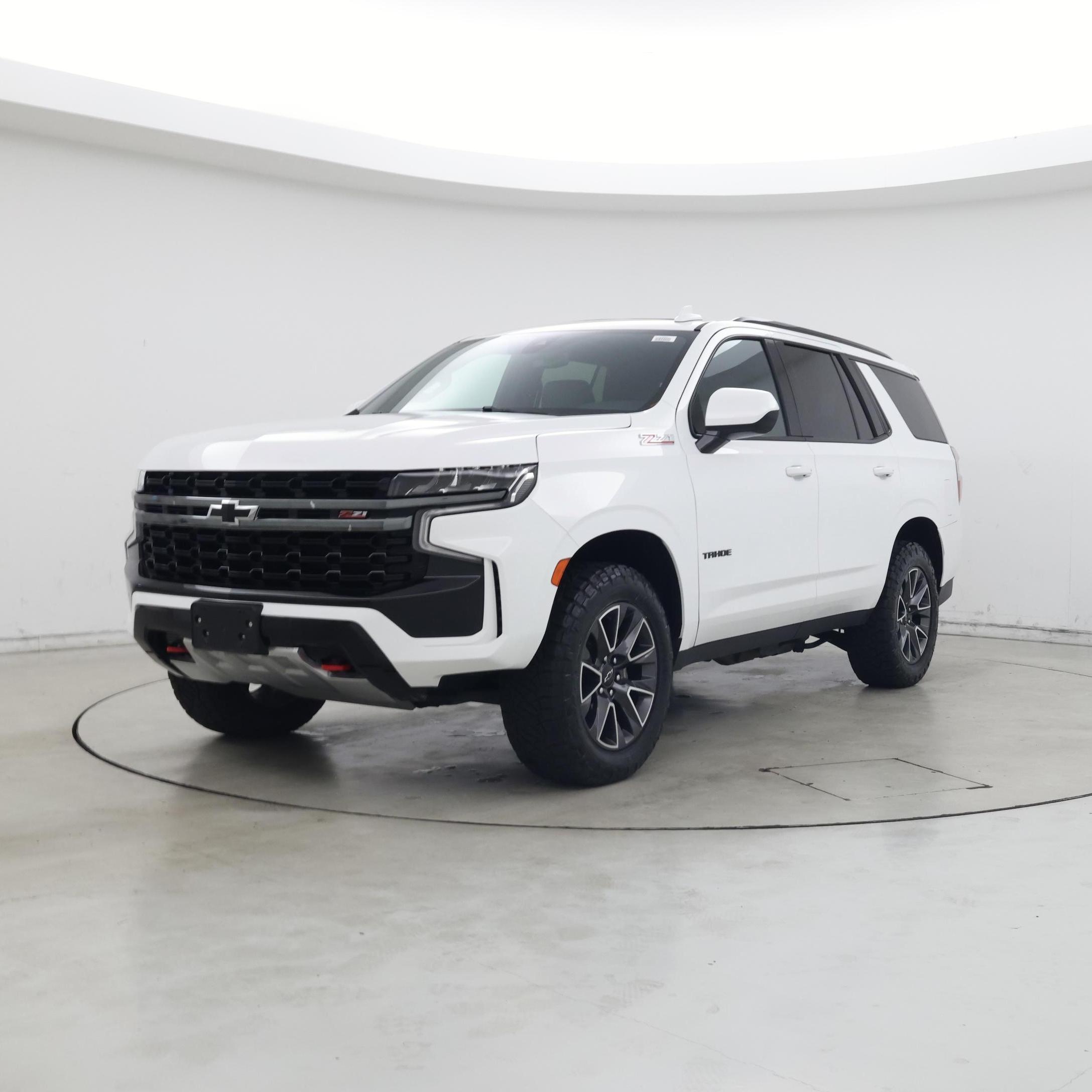 Thumbnail: 2022 Chevrolet Tahoe - 4