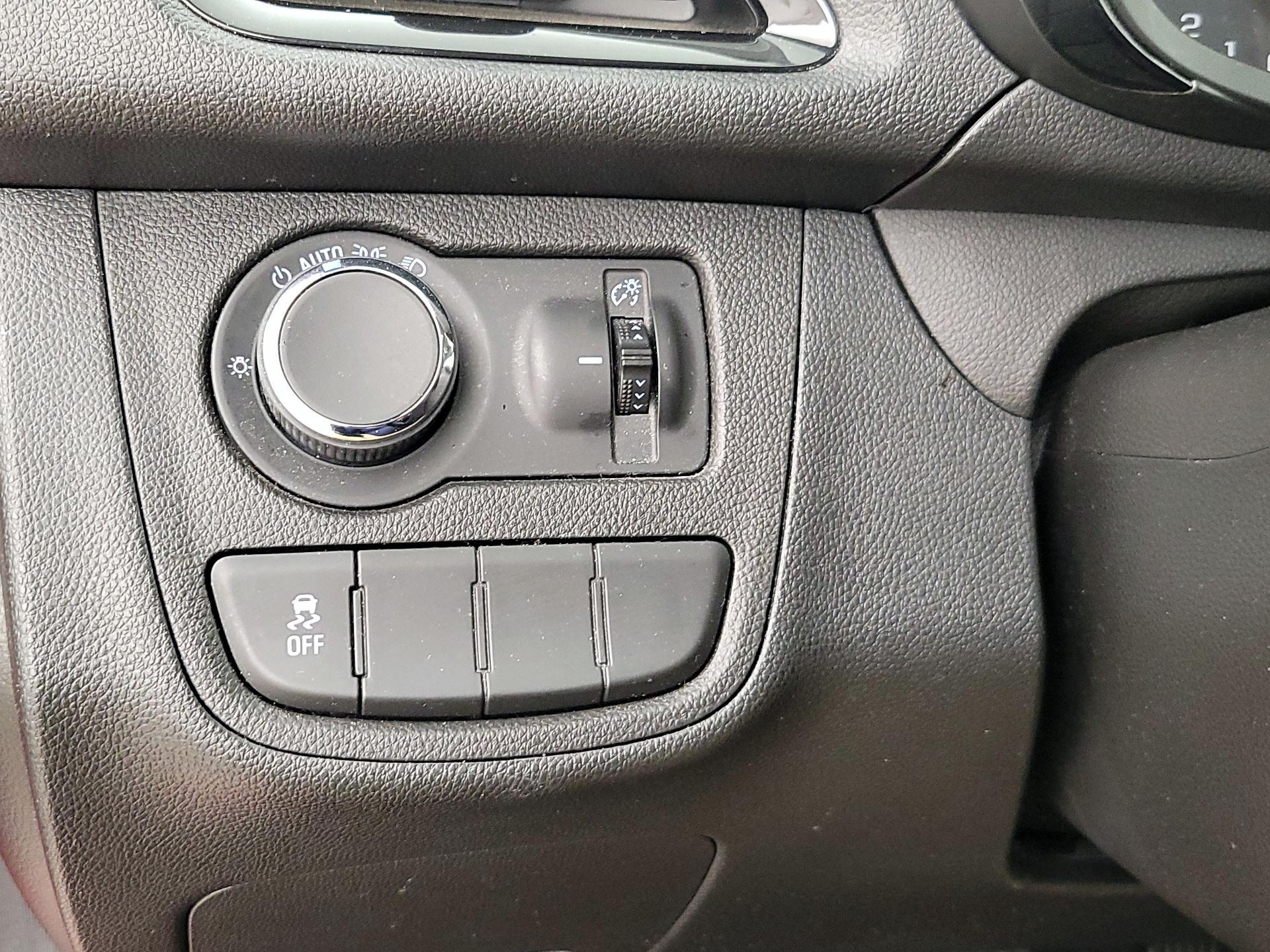 Thumbnail: 2017 Chevrolet Spark - 13