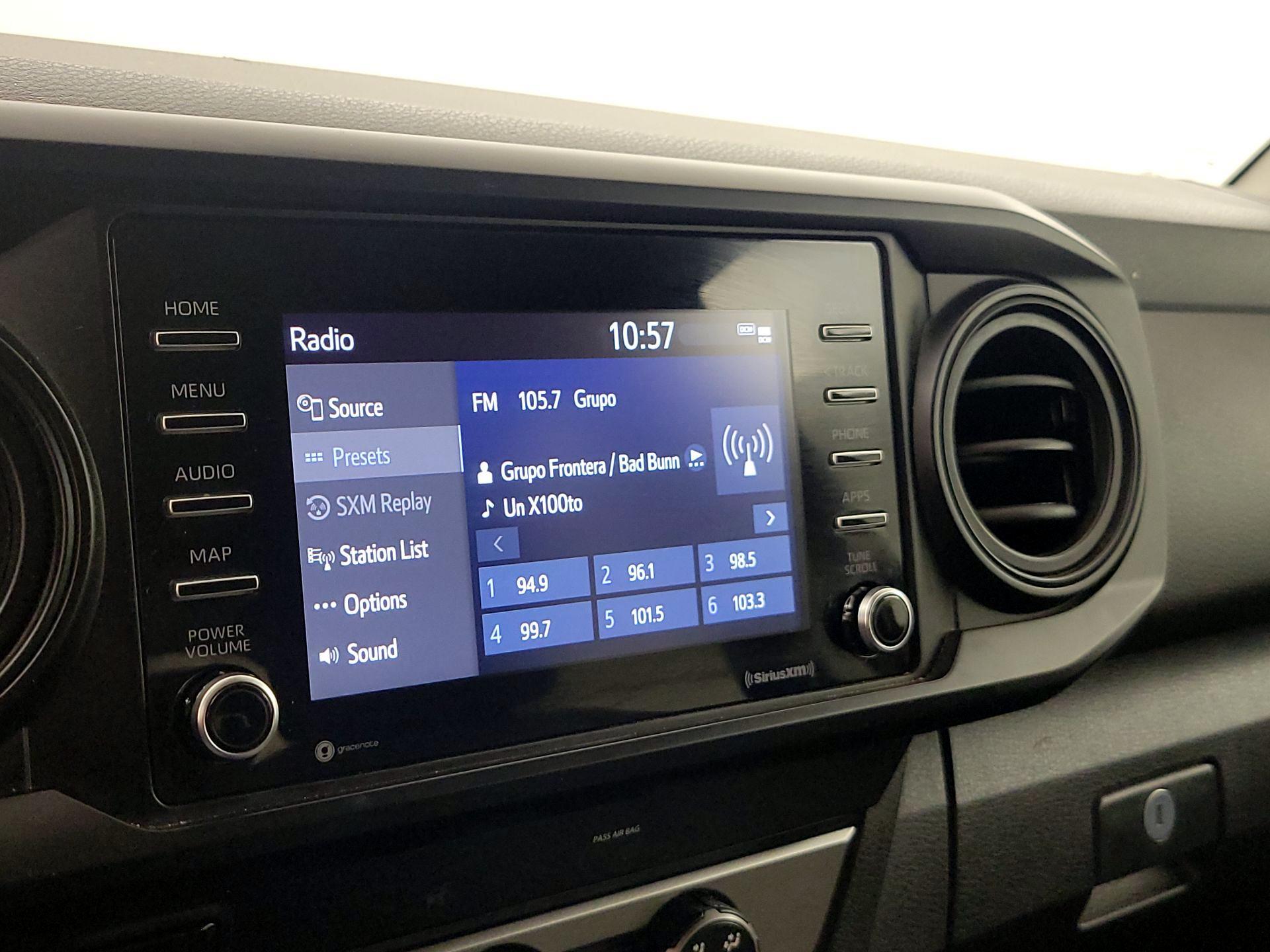 Thumbnail: 2021 Toyota Tacoma - 15