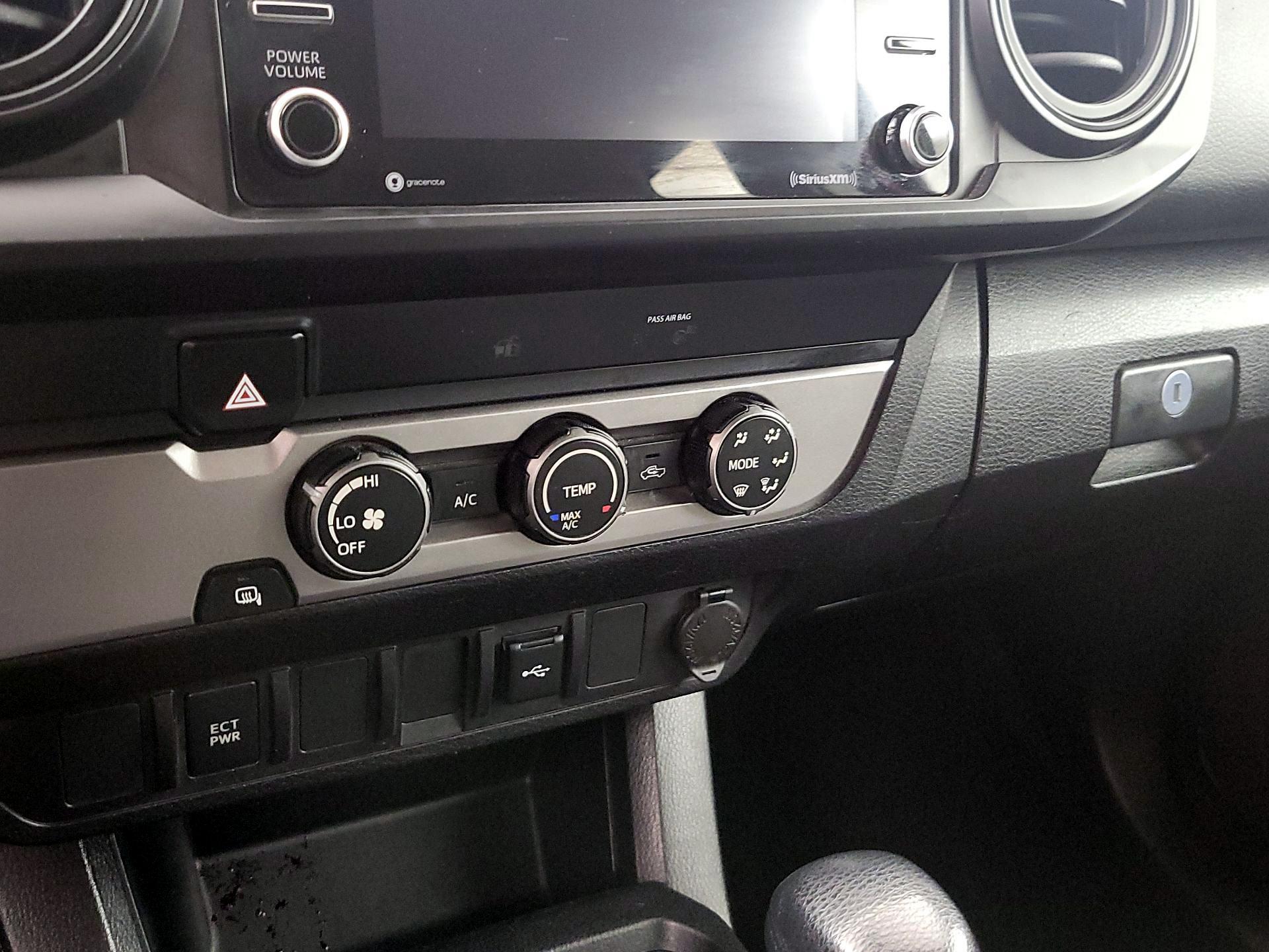 Thumbnail: 2021 Toyota Tacoma - 16