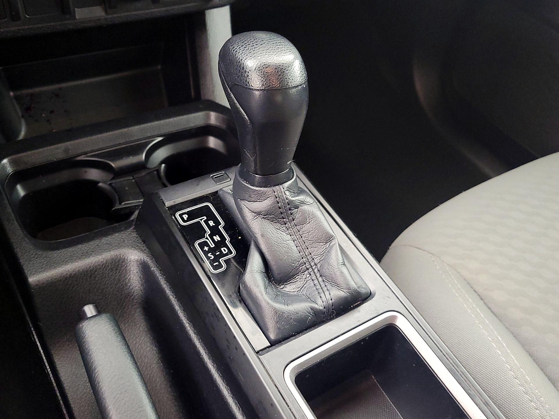 Thumbnail: 2021 Toyota Tacoma - 17