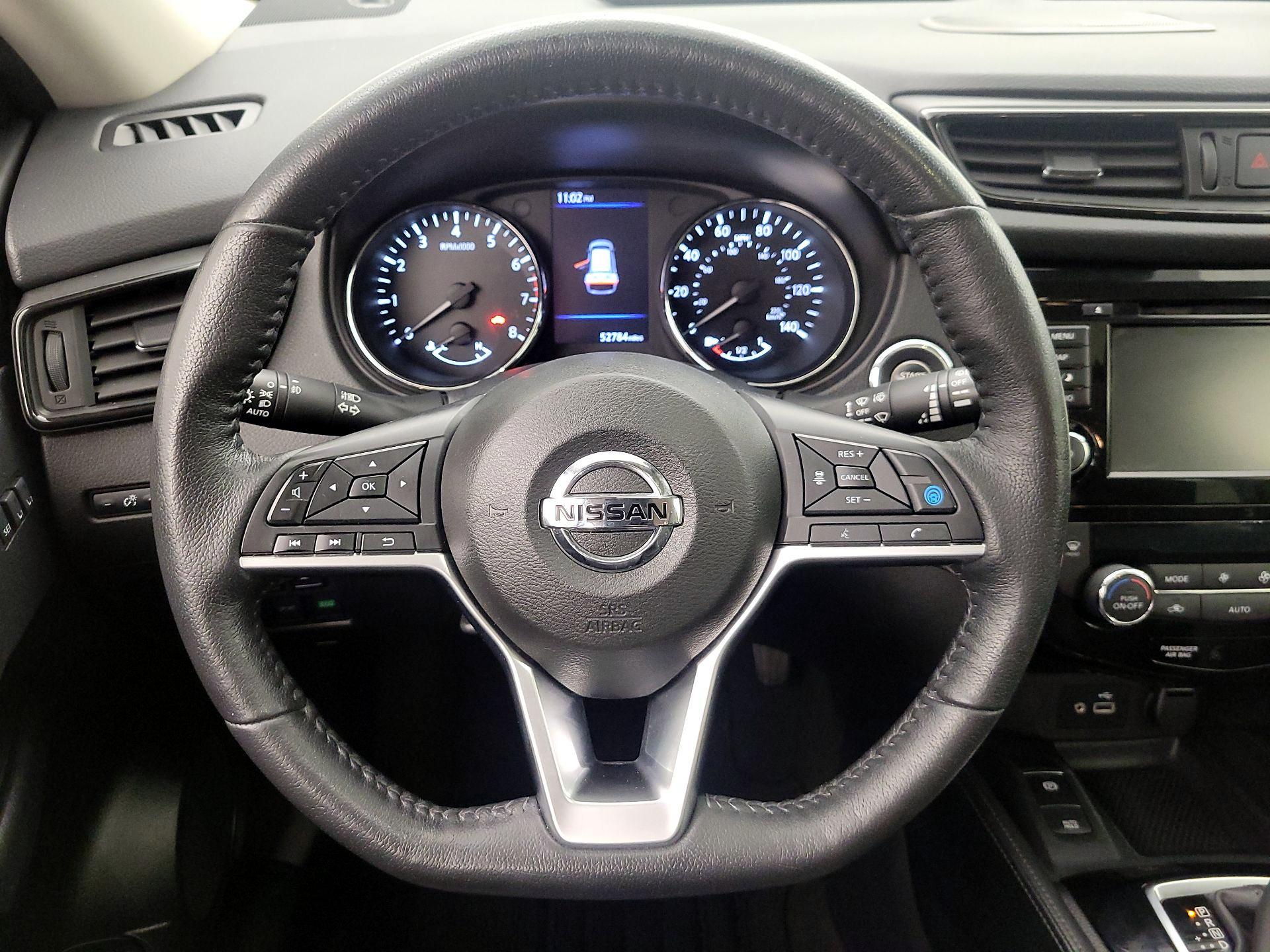 Thumbnail: 2019 Nissan Rogue - 10