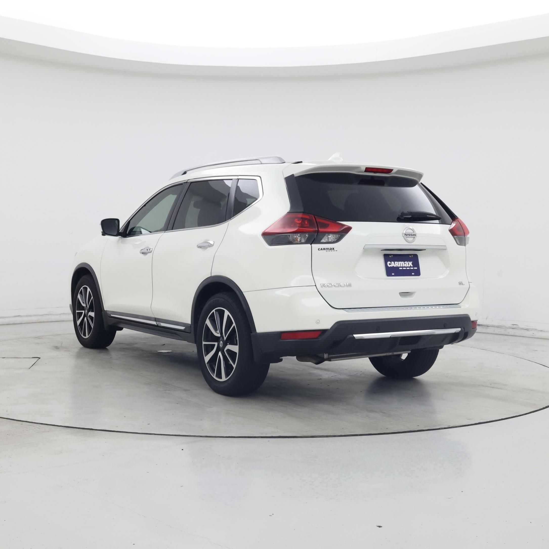 Thumbnail: 2019 Nissan Rogue - 2