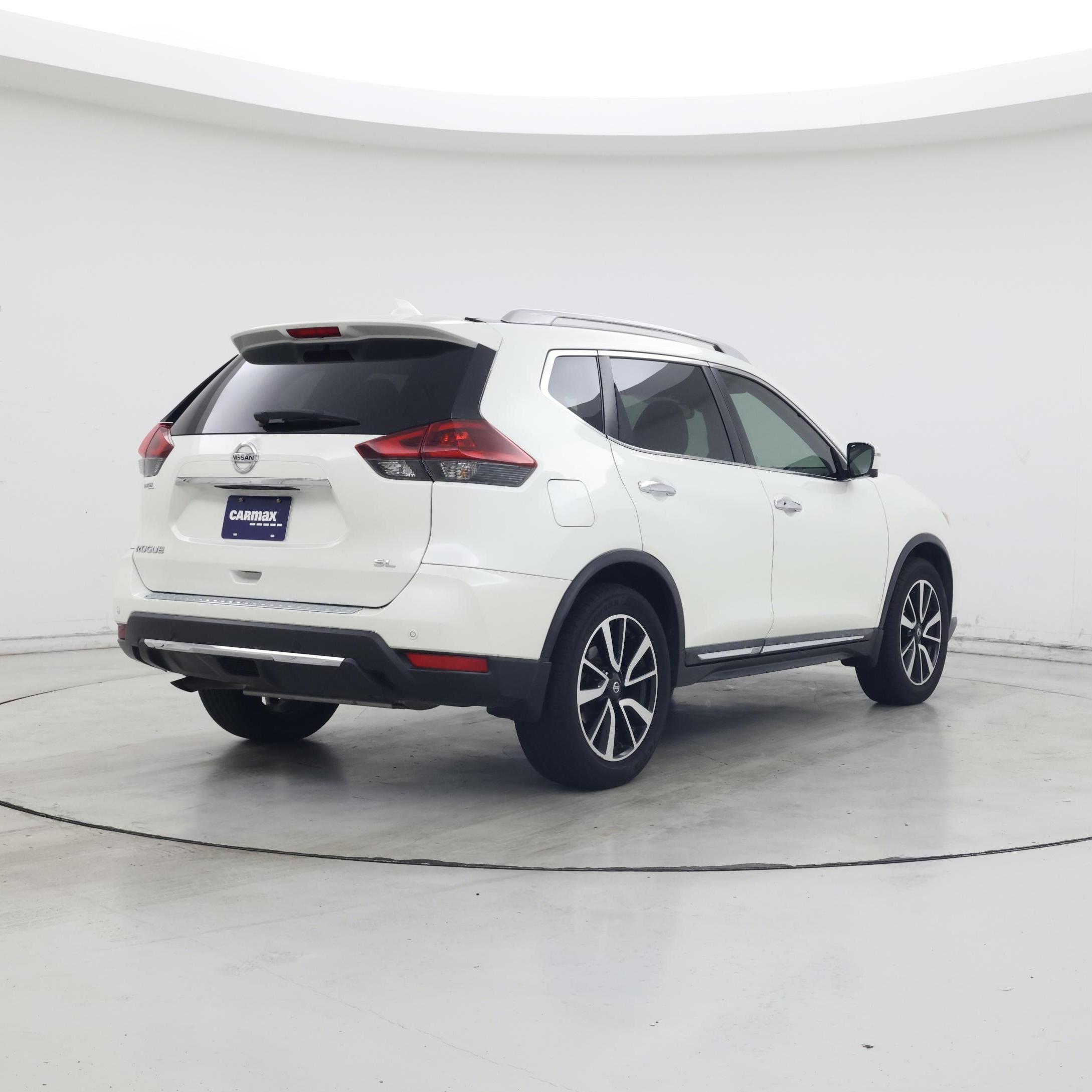 Thumbnail: 2019 Nissan Rogue - 8