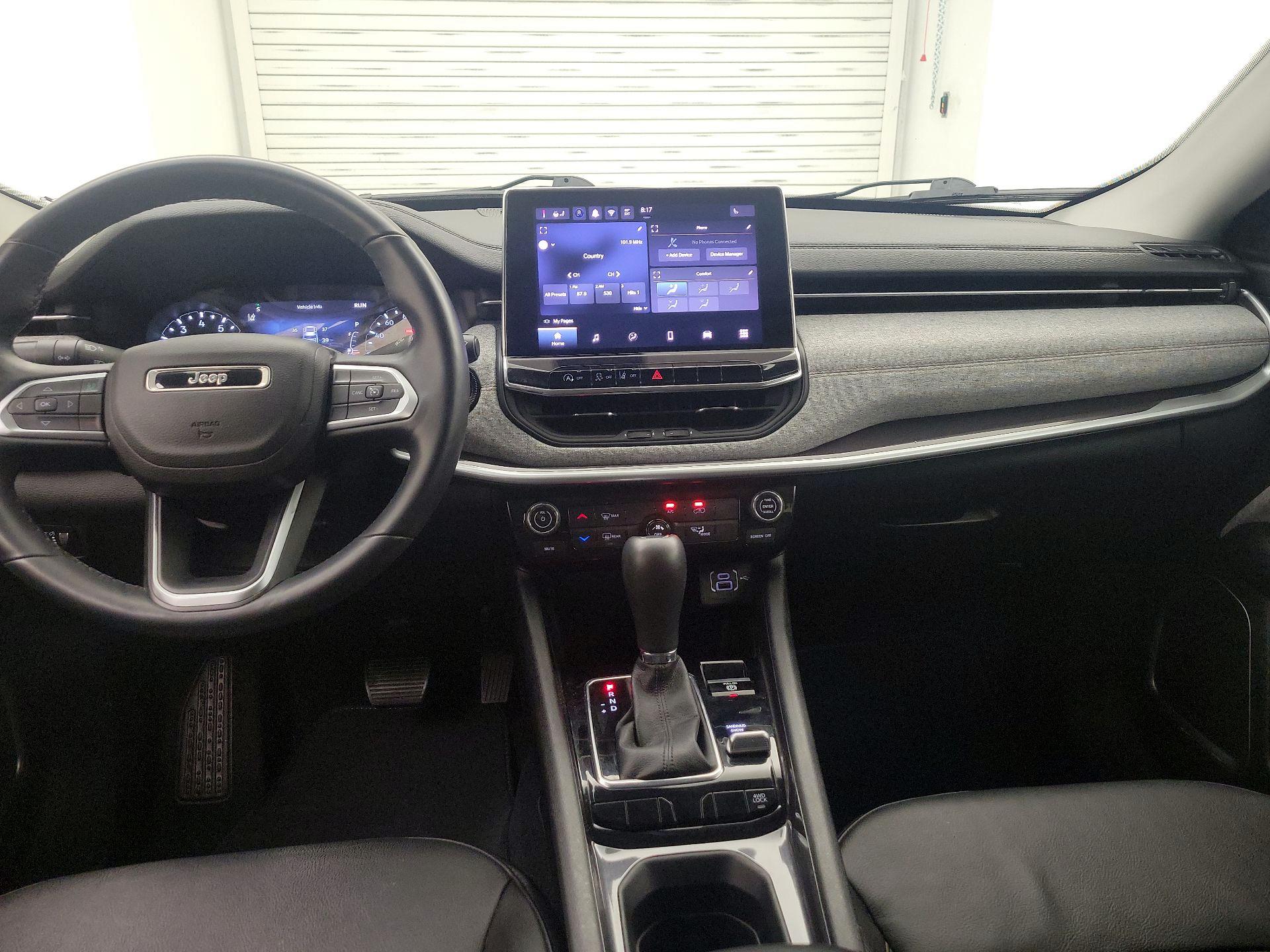 Thumbnail: 2022 Jeep Compass - 9