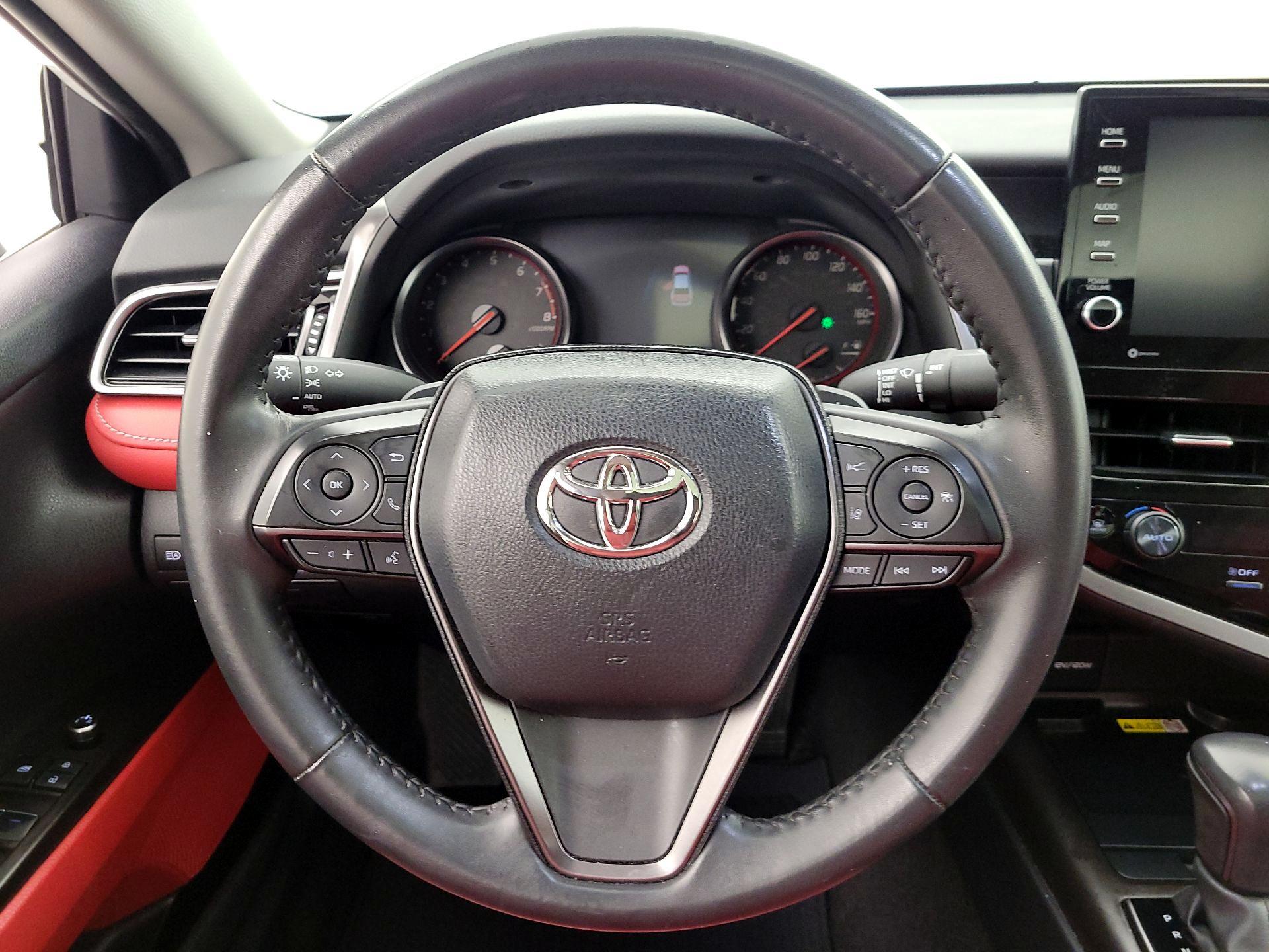 Thumbnail: 2024 Toyota Camry - 10