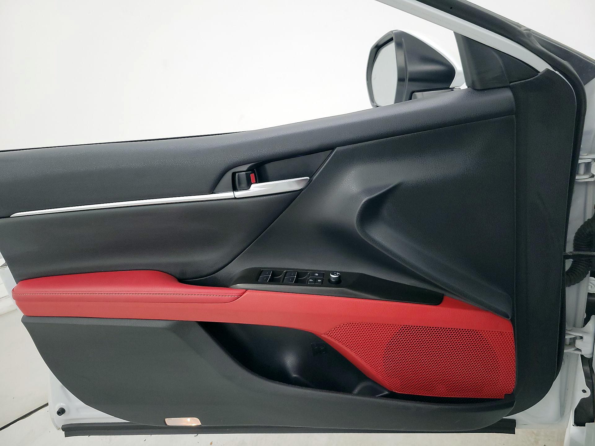 Thumbnail: 2024 Toyota Camry - 12