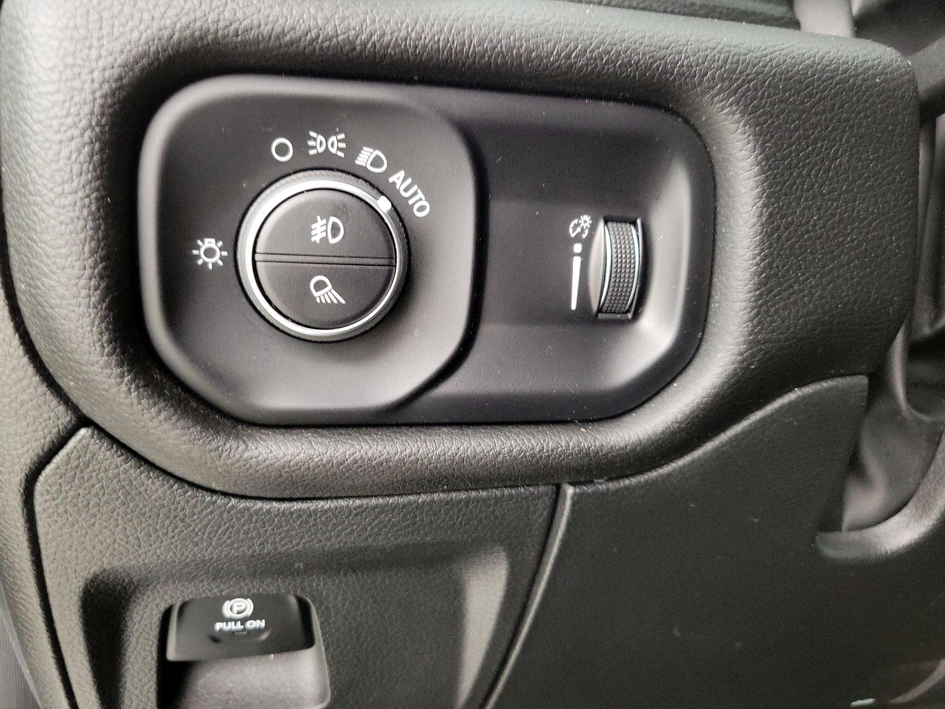 Thumbnail: 2023 RAM 1500 - 13