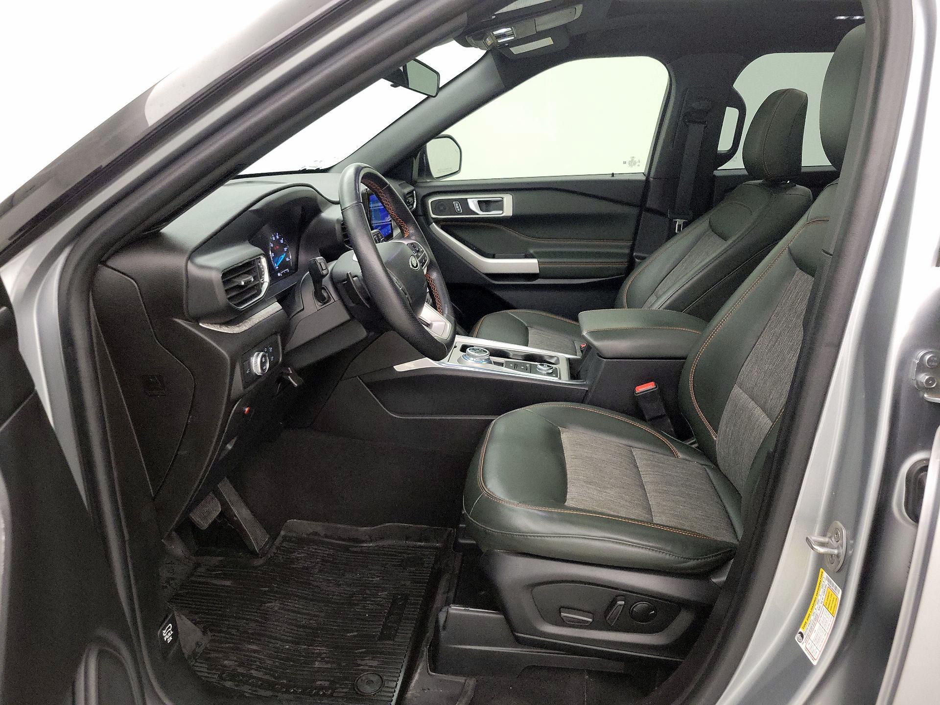 Thumbnail: 2022 Ford Explorer - 11