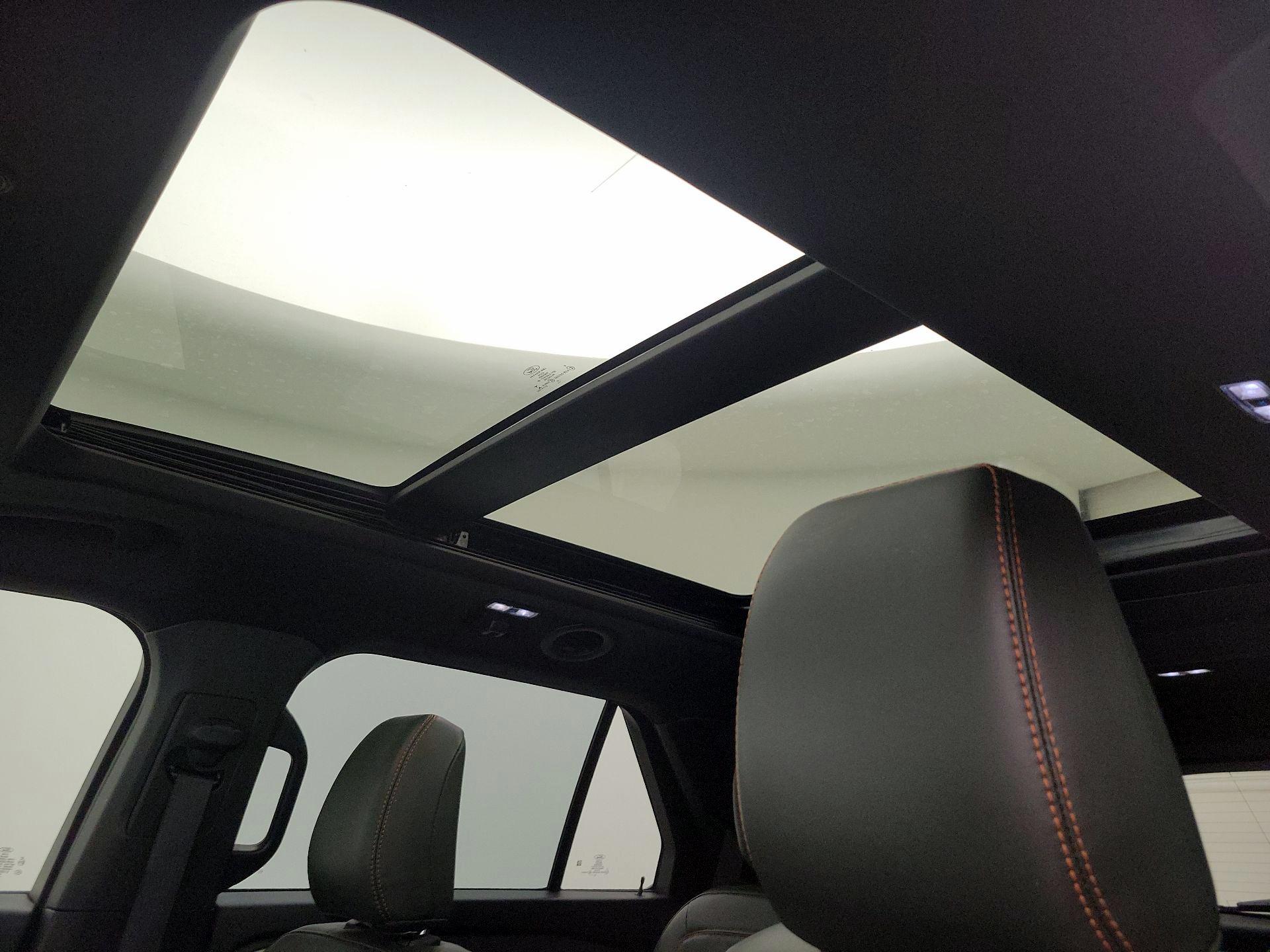 Thumbnail: 2022 Ford Explorer - 19