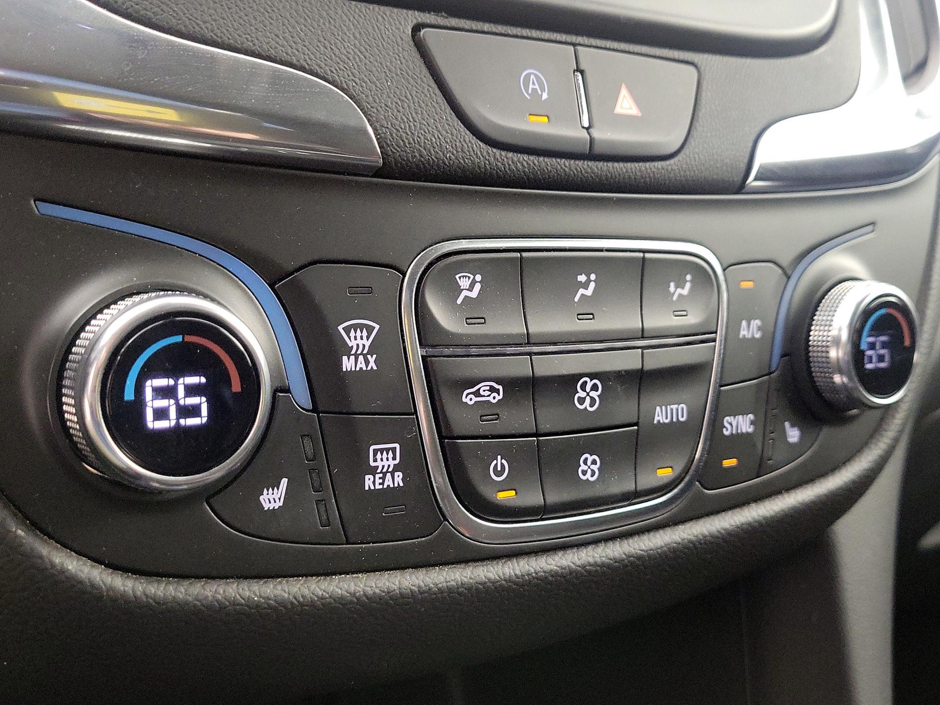 Thumbnail: 2023 Chevrolet Equinox - 17