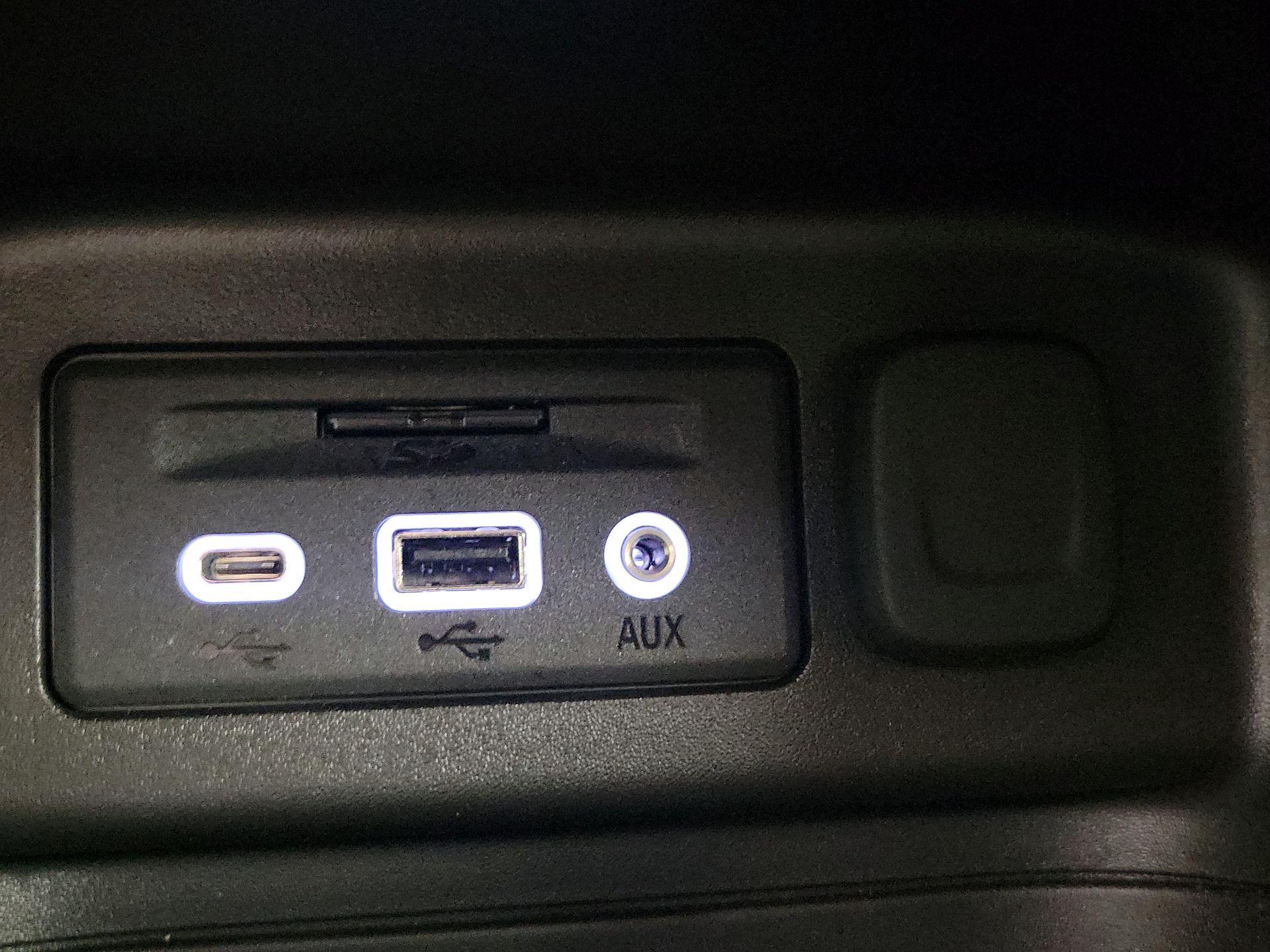 Thumbnail: 2023 Chevrolet Equinox - 19