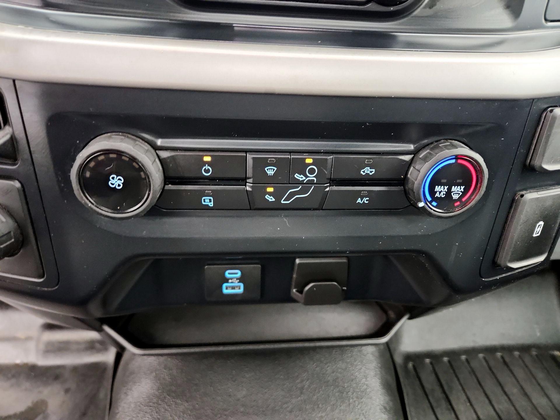 Thumbnail: 2022 Ford F-150 - 16