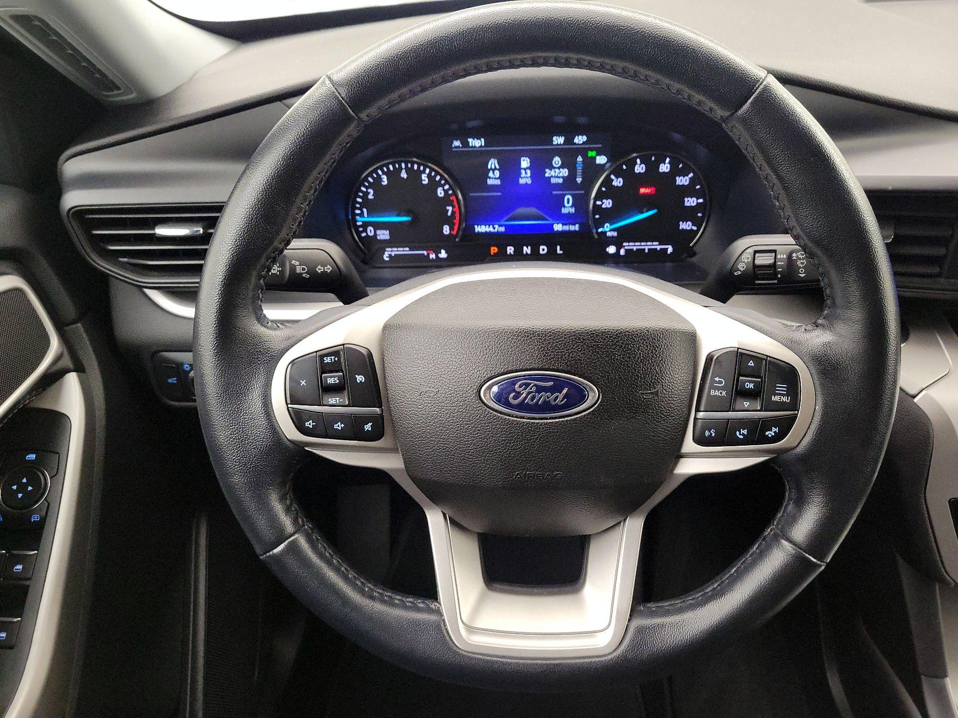 Thumbnail: 2022 Ford Explorer - 10