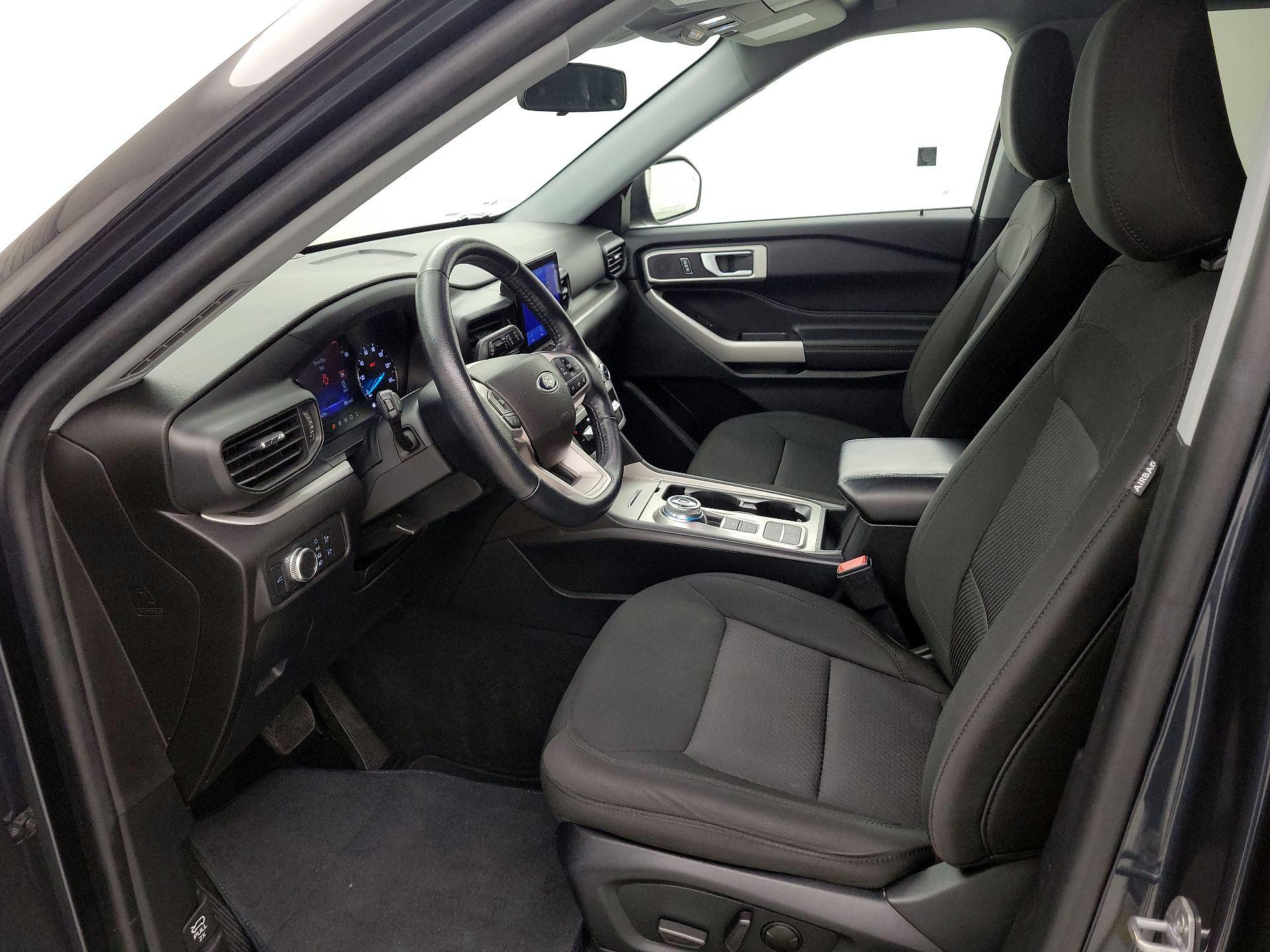 Thumbnail: 2022 Ford Explorer - 11