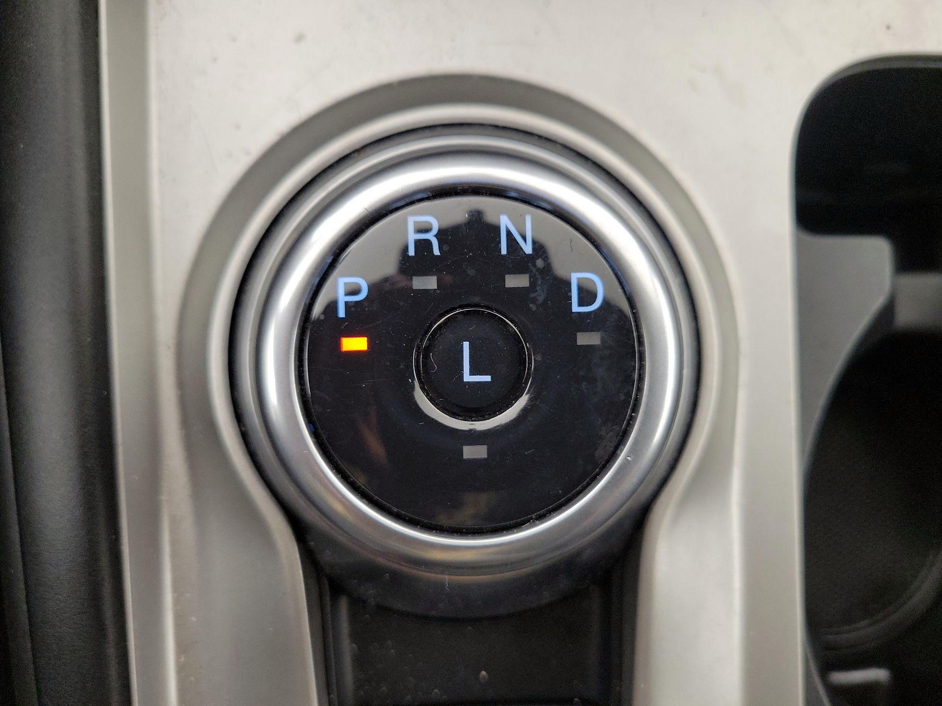 Thumbnail: 2022 Ford Explorer - 17