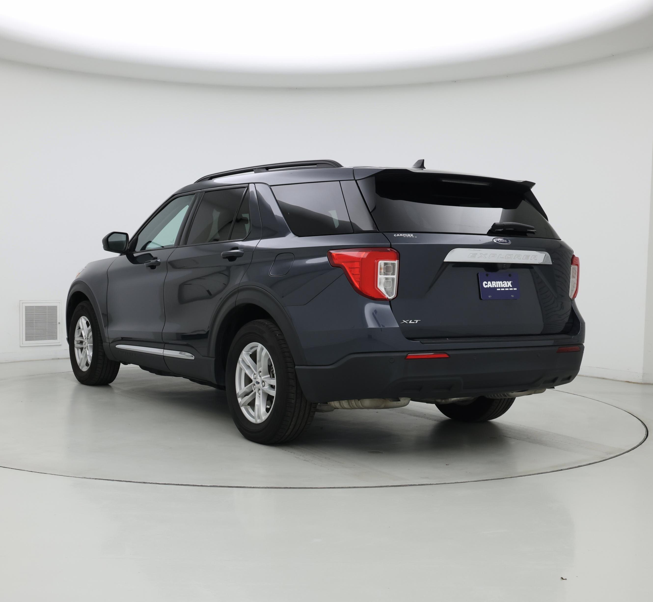 Thumbnail: 2022 Ford Explorer - 2