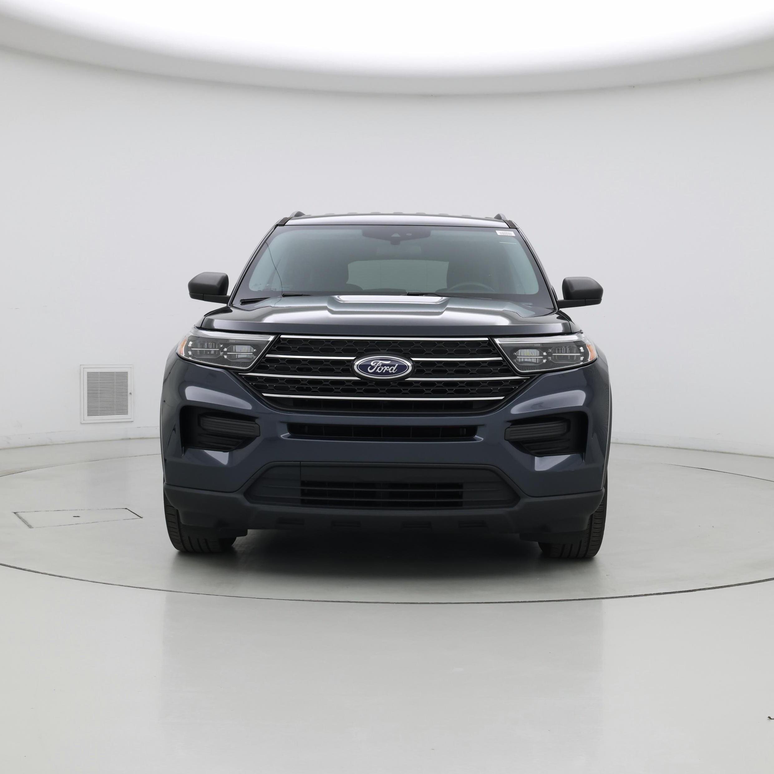 Thumbnail: 2022 Ford Explorer - 5