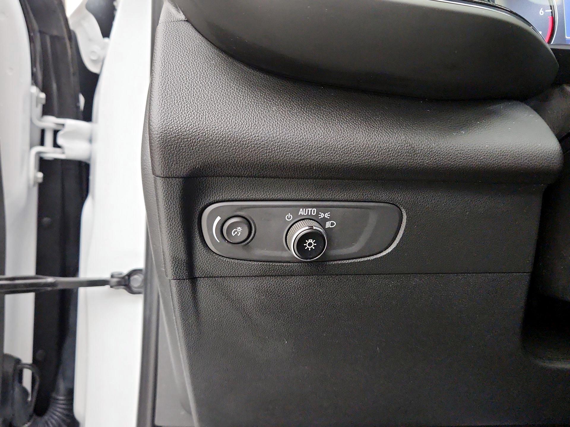 Thumbnail: 2023 Buick Envision - 13