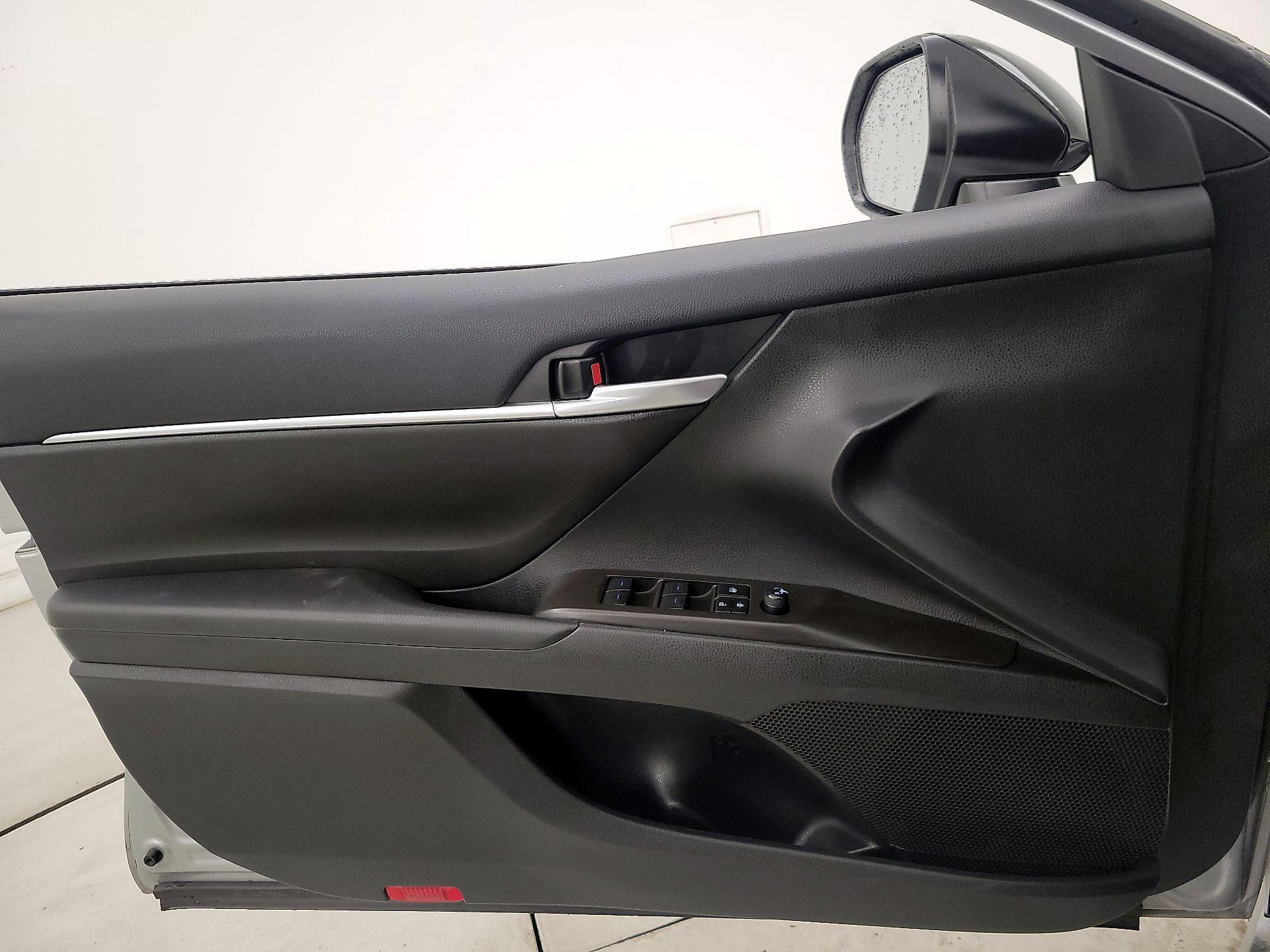 Thumbnail: 2024 Toyota Camry - 12