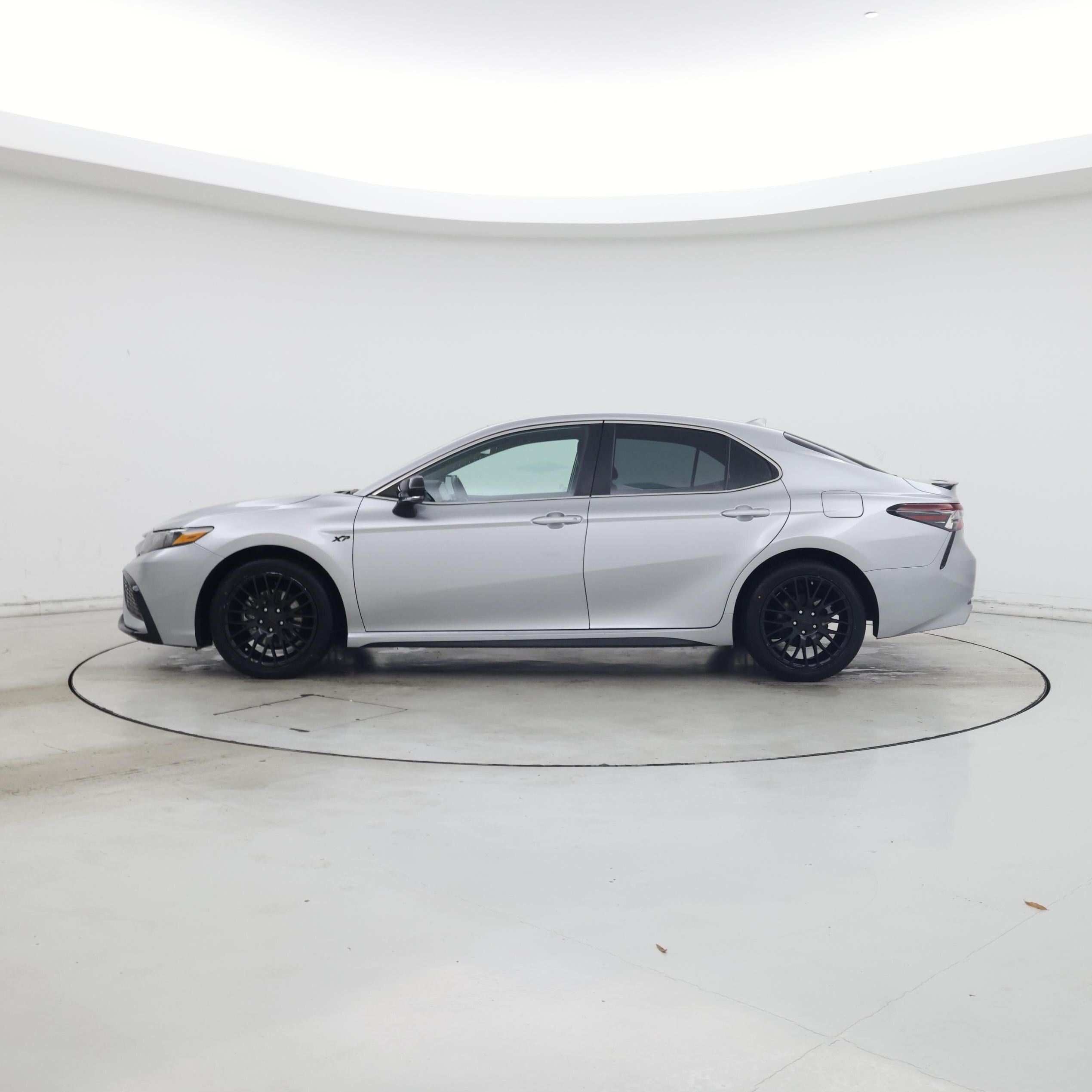 Thumbnail: 2024 Toyota Camry - 3