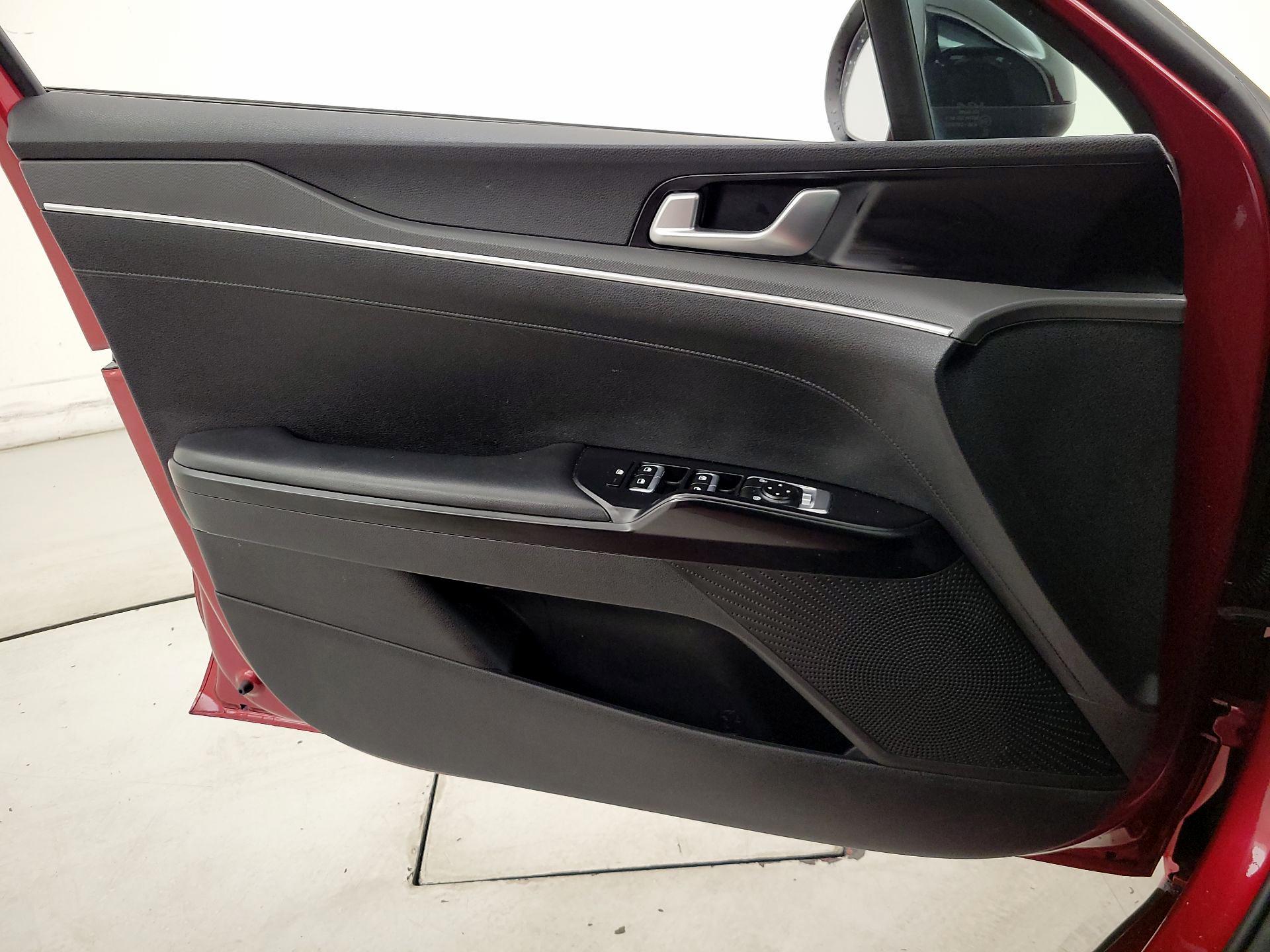 Thumbnail: 2022 Kia K5 - 12