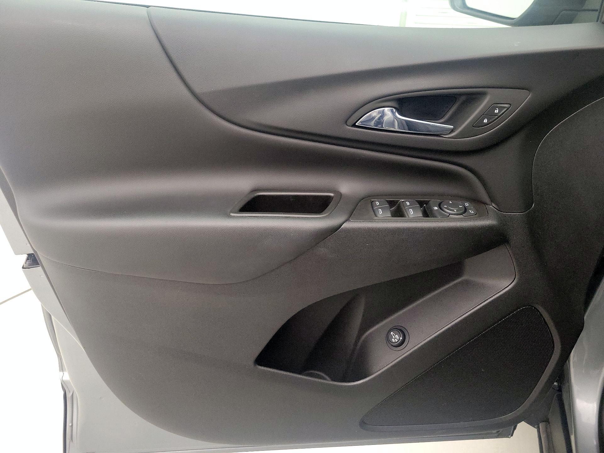 Thumbnail: 2024 Chevrolet Equinox - 12