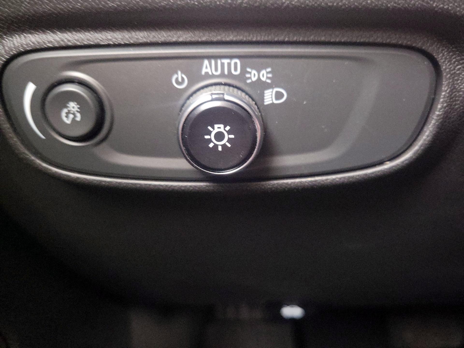 Thumbnail: 2024 Chevrolet Equinox - 13