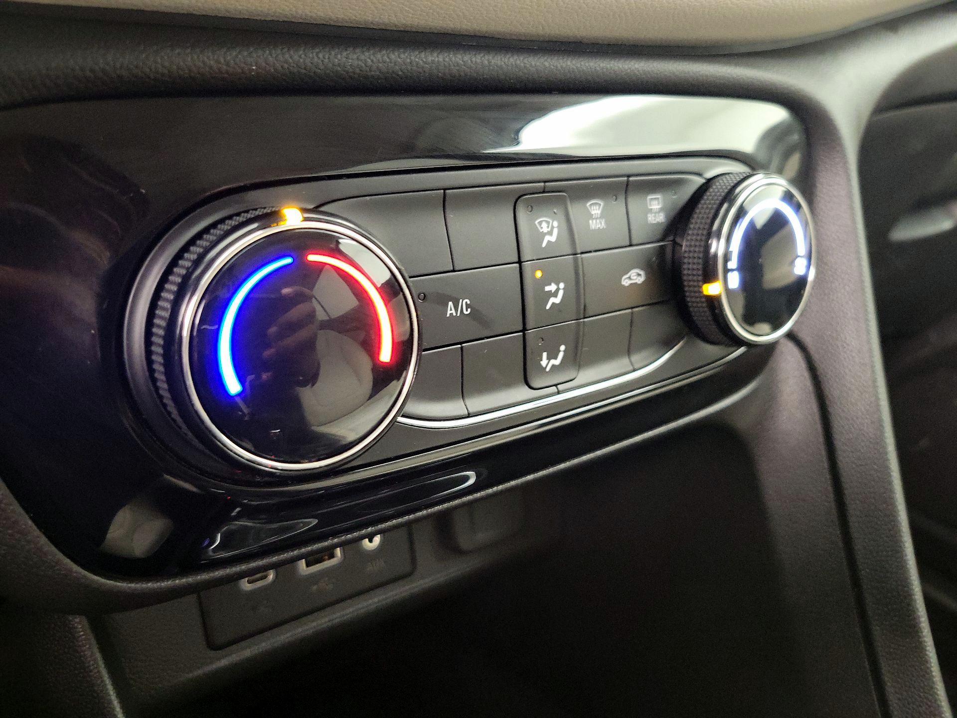 Thumbnail: 2023 Buick Encore GX - 16