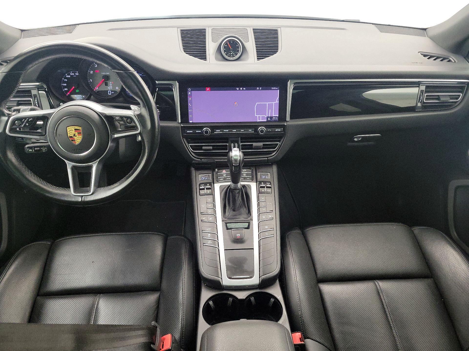 Thumbnail: 2021 Porsche Macan - 9