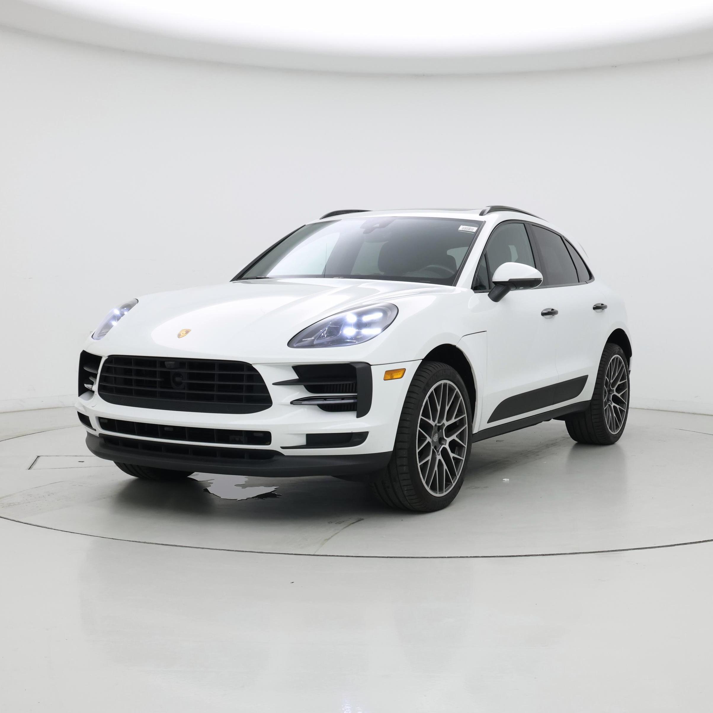 Thumbnail: 2021 Porsche Macan - 4