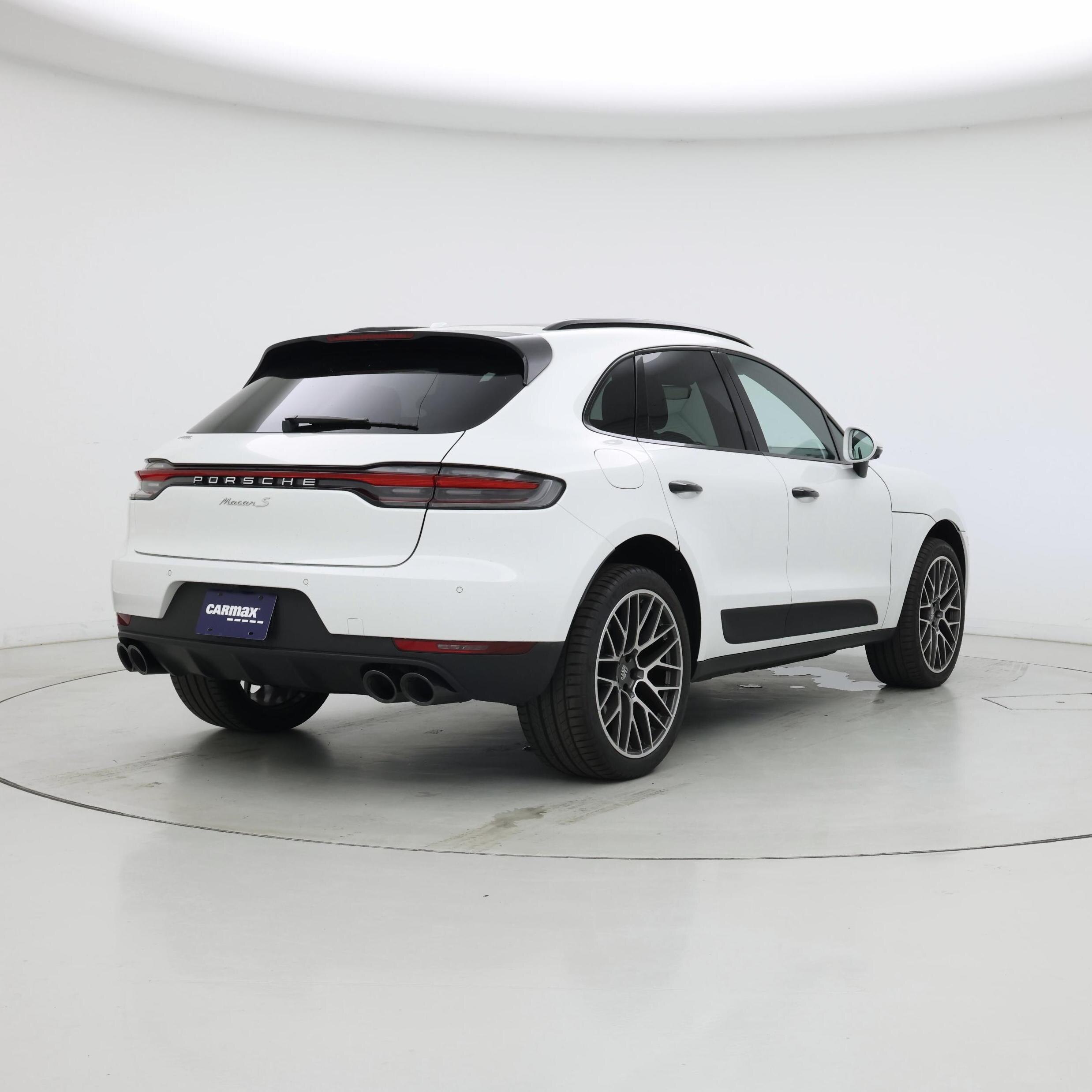 Thumbnail: 2021 Porsche Macan - 8