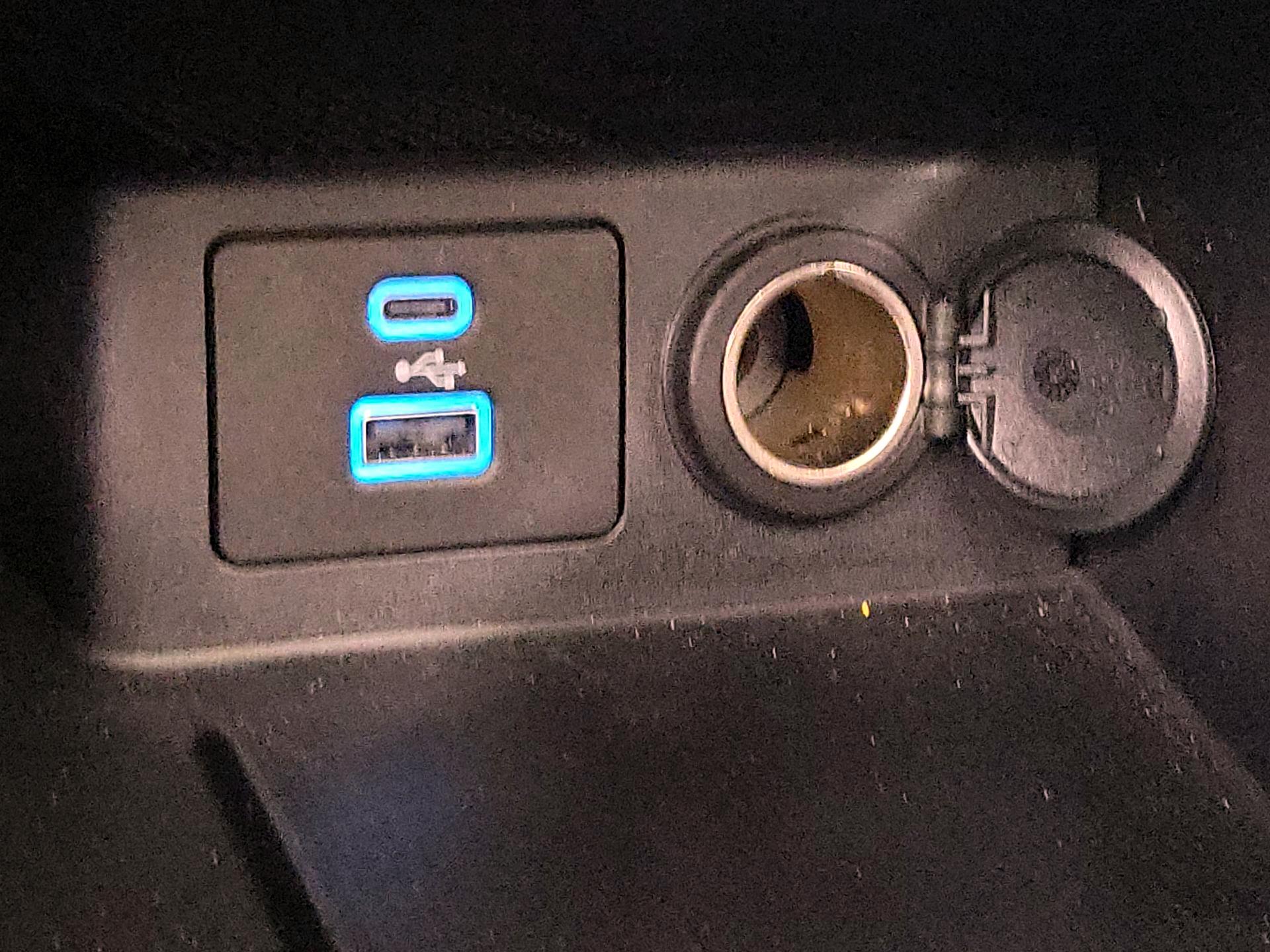 Thumbnail: 2022 Ford Escape - 18