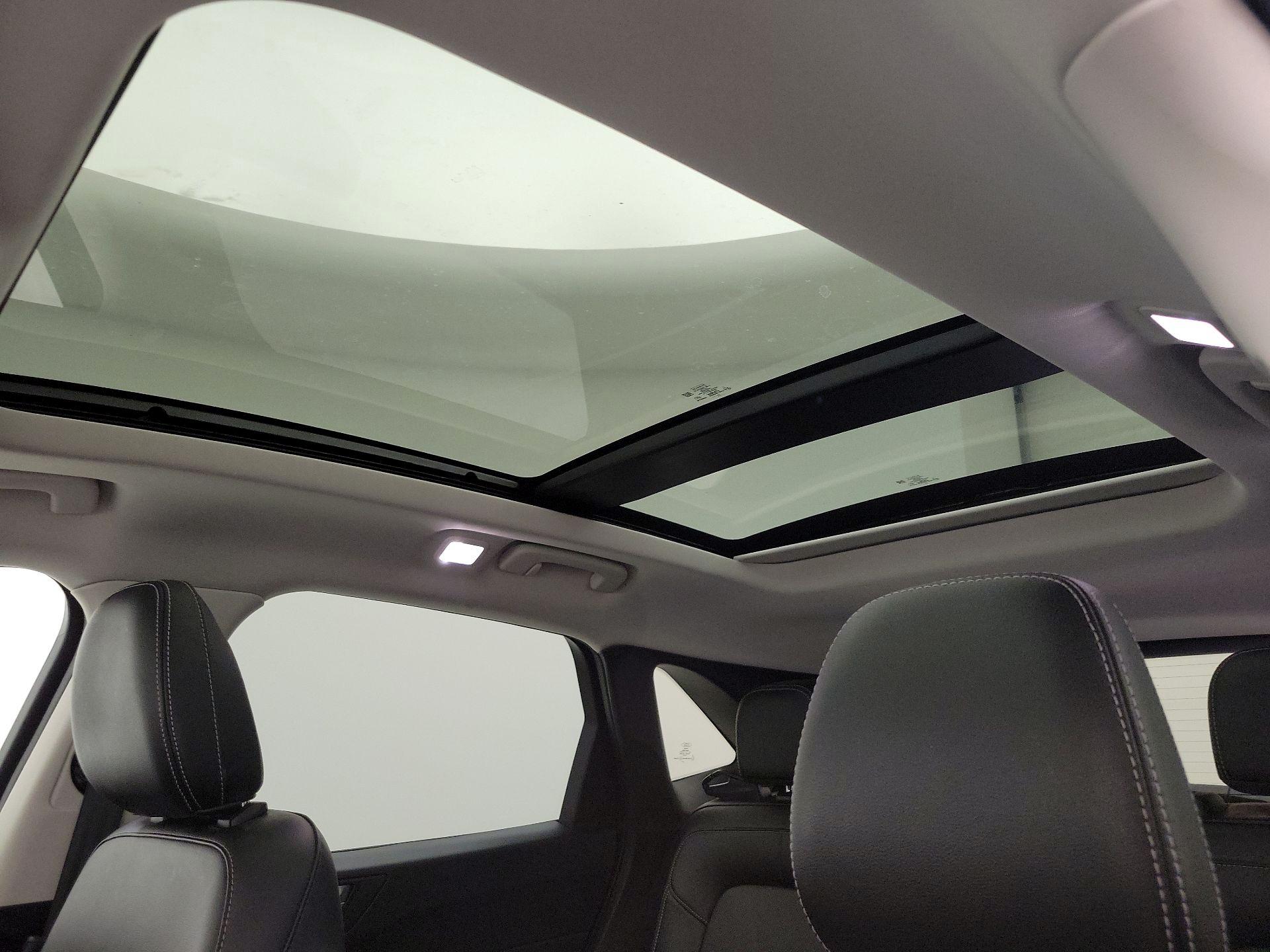 Thumbnail: 2022 Ford Escape - 19