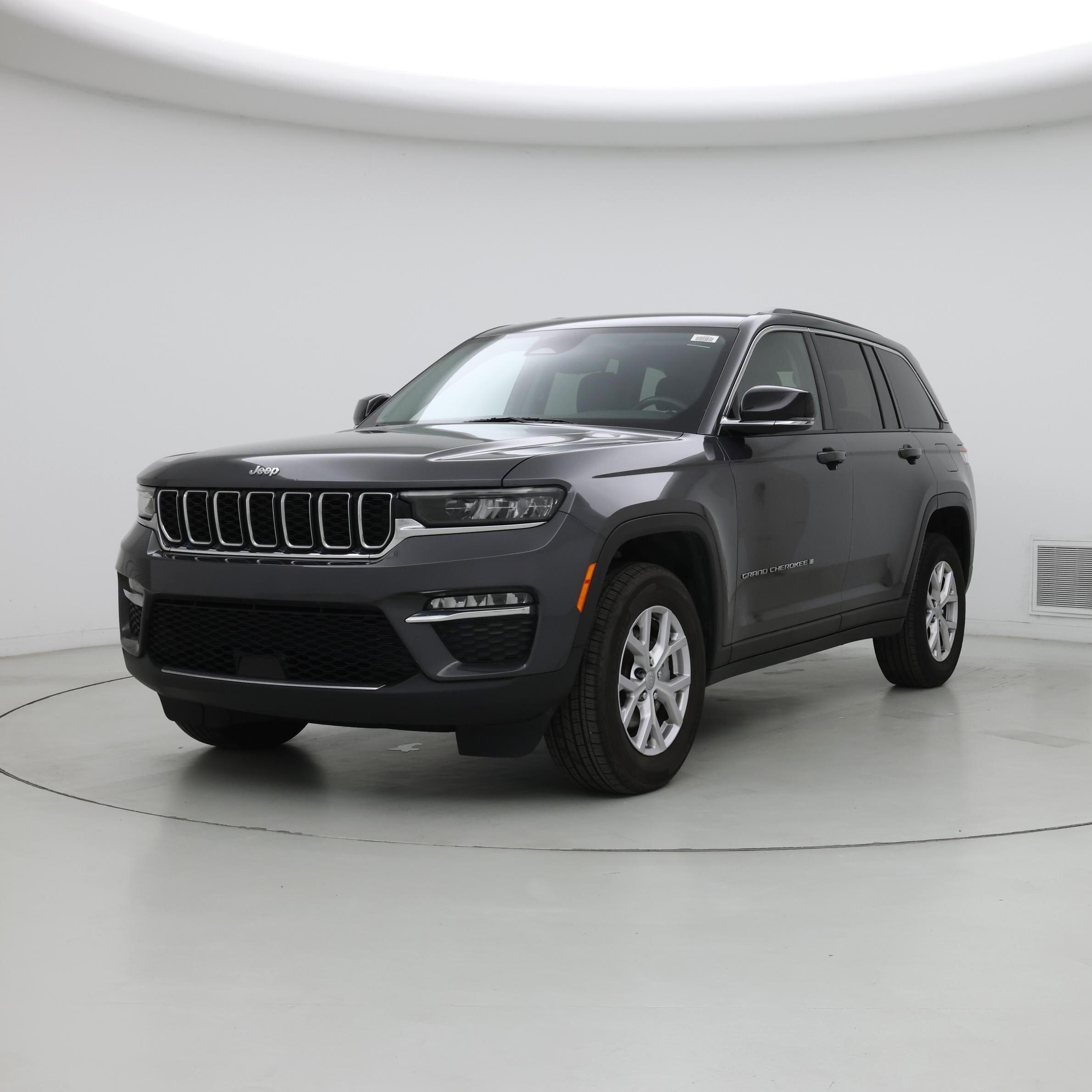 Thumbnail: 2022 Jeep Grand Cherokee - 4