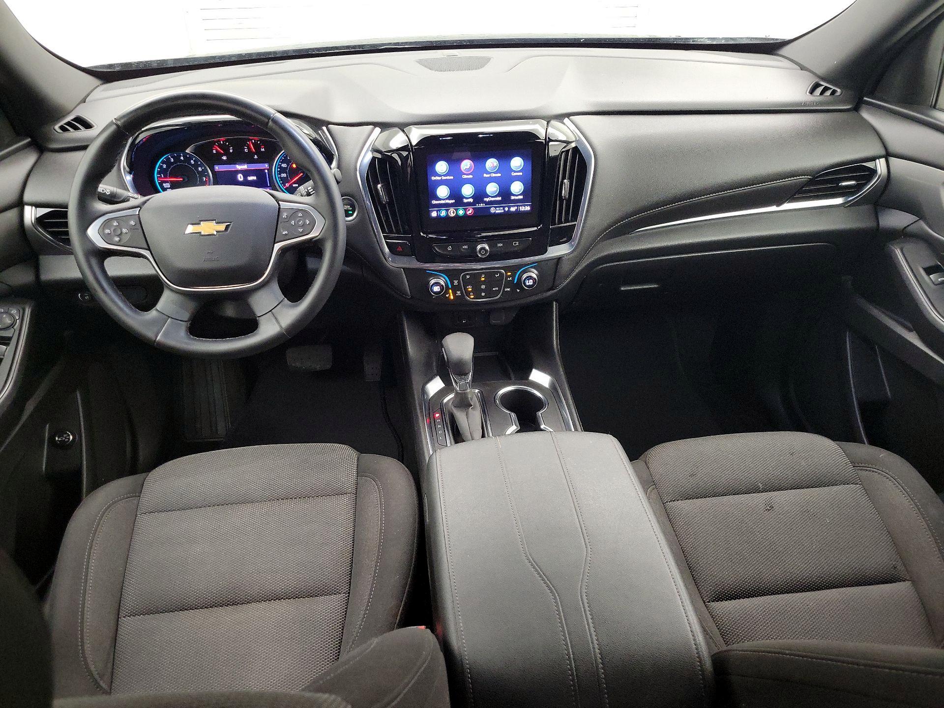 Thumbnail: 2023 Chevrolet Traverse - 9