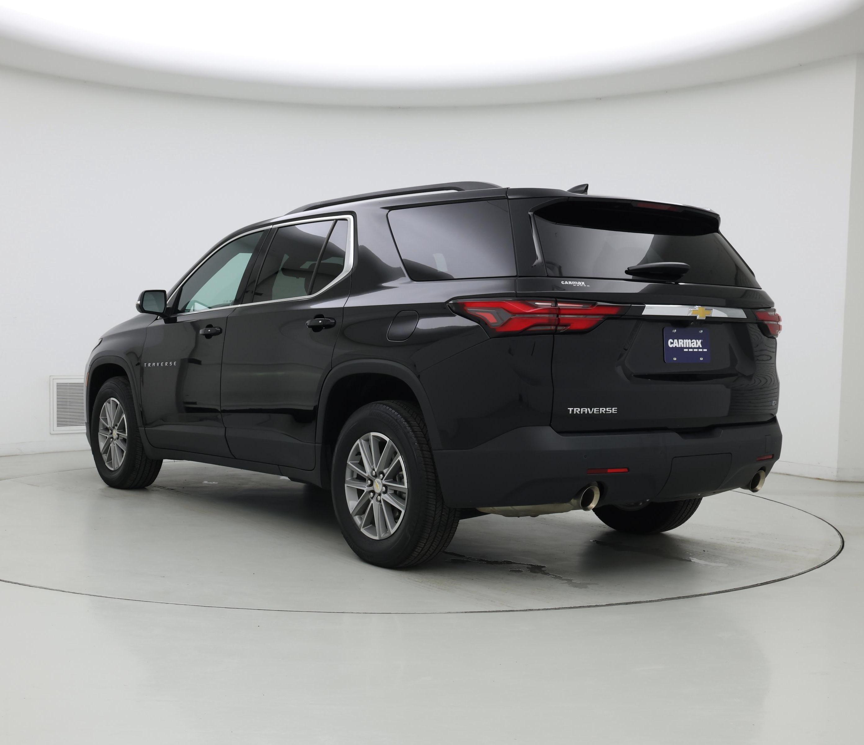 Thumbnail: 2023 Chevrolet Traverse - 2