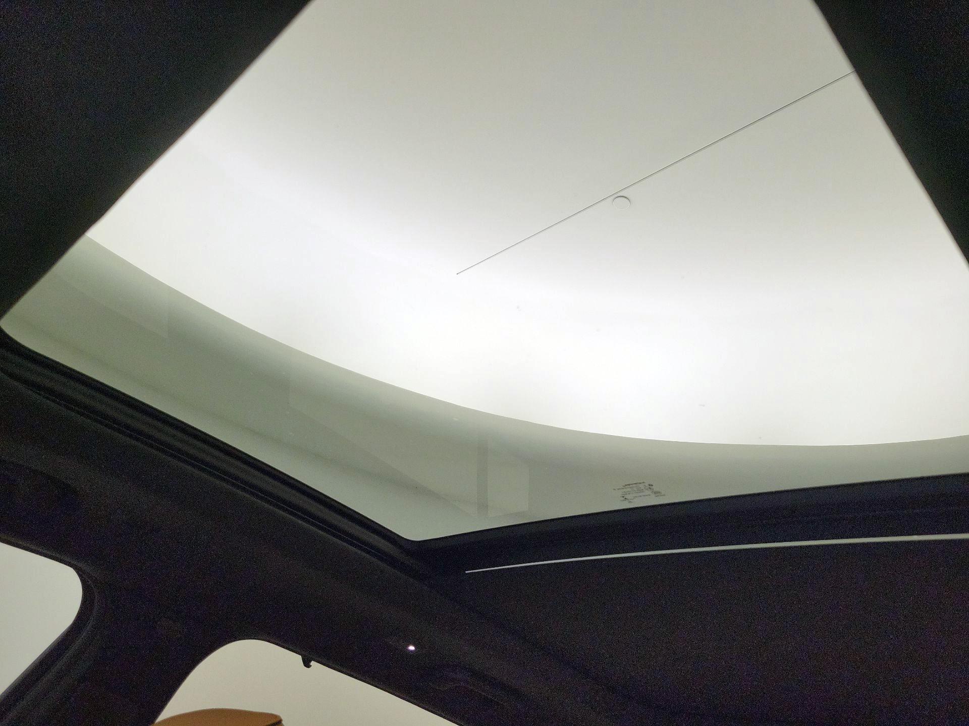 Thumbnail: 2023 Jeep Grand Cherokee - 20