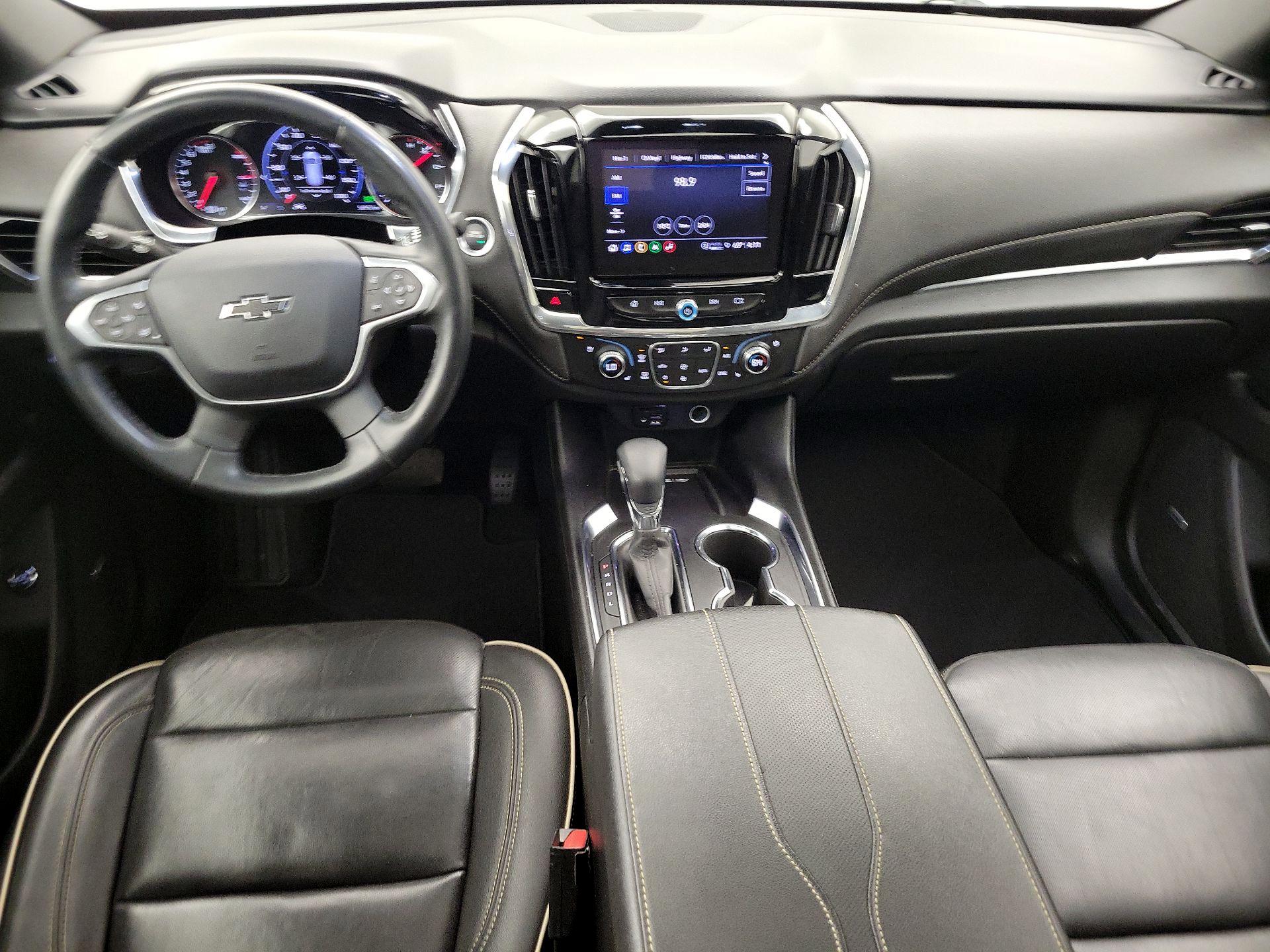 Thumbnail: 2023 Chevrolet Traverse - 9