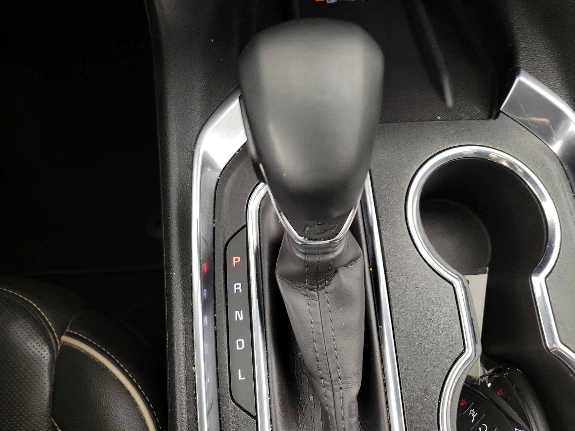 Thumbnail: 2023 Chevrolet Traverse - 17