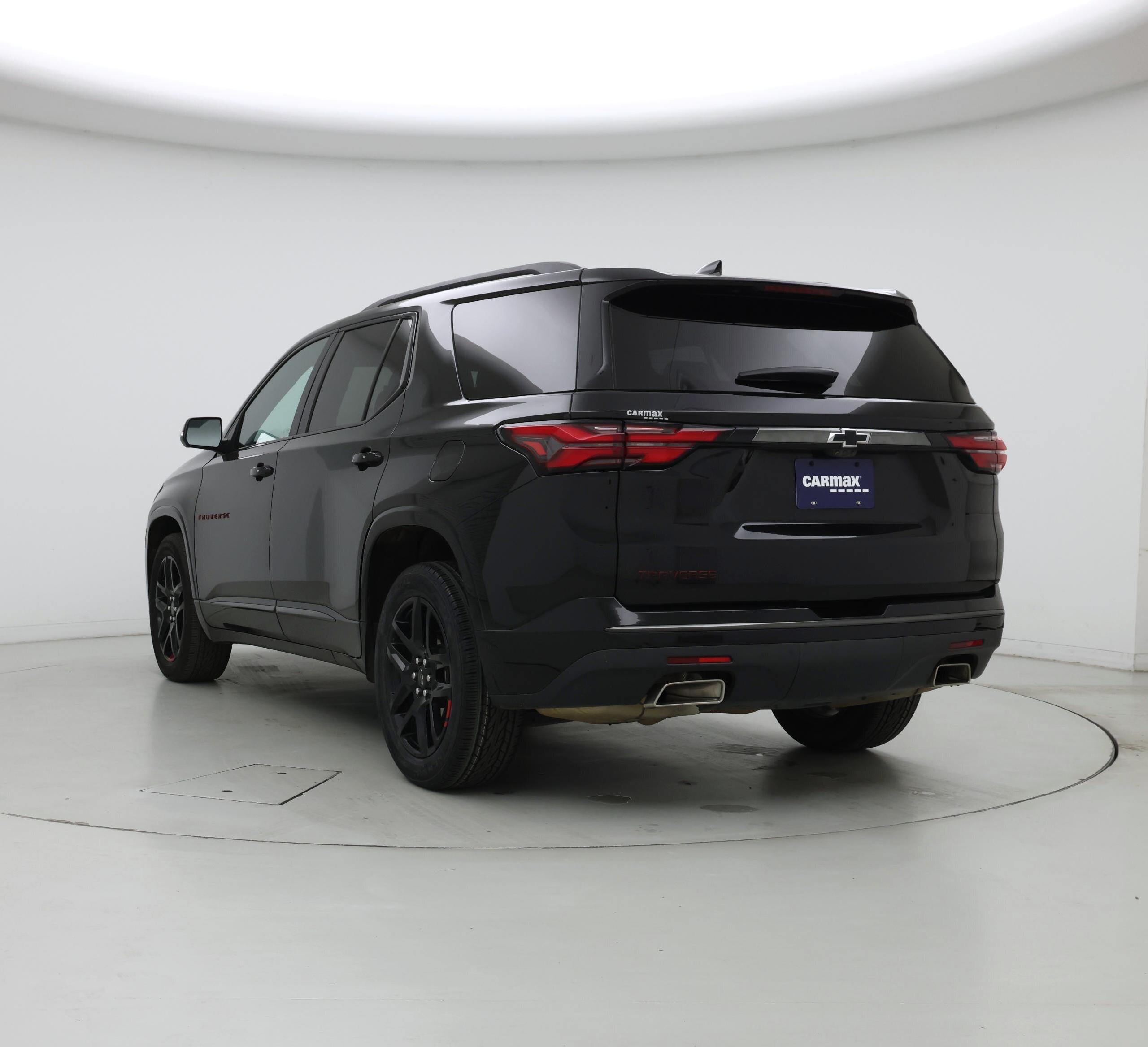 Thumbnail: 2023 Chevrolet Traverse - 2