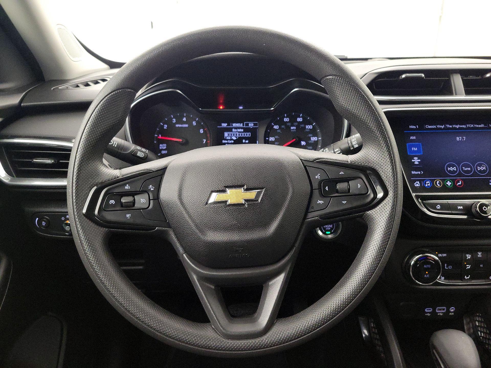 Thumbnail: 2023 Chevrolet TrailBlazer - 10