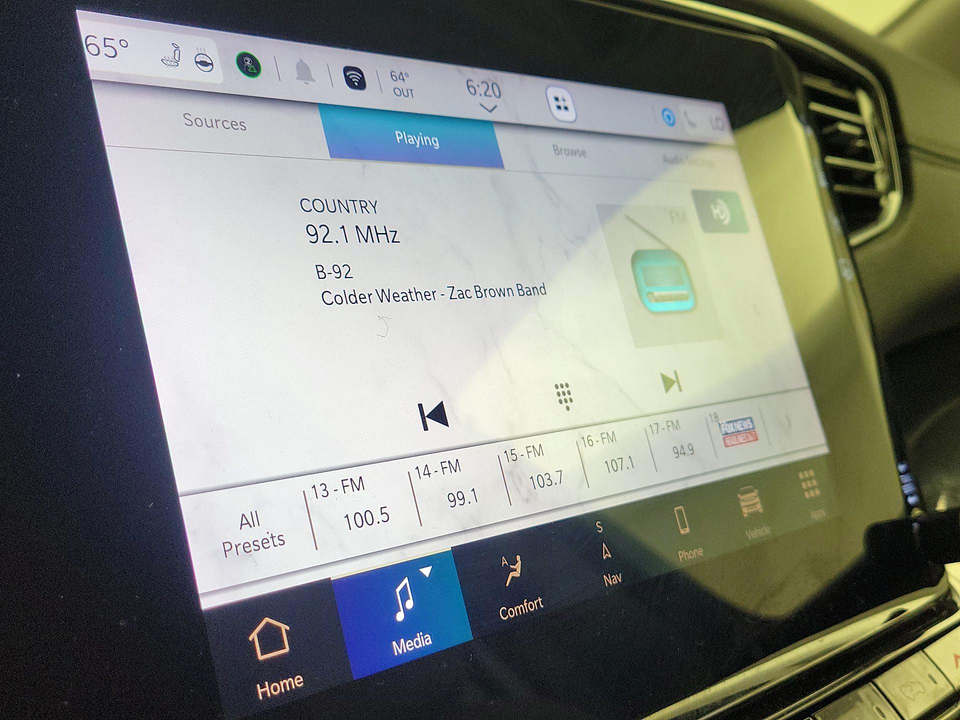 Thumbnail: 2024 Jeep Wagoneer - 16