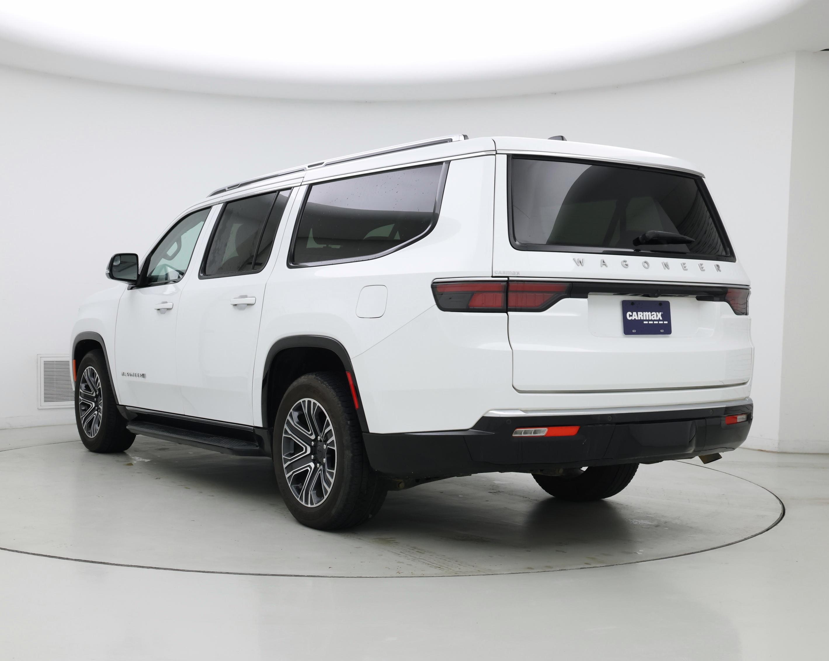 Thumbnail: 2024 Jeep Wagoneer - 2