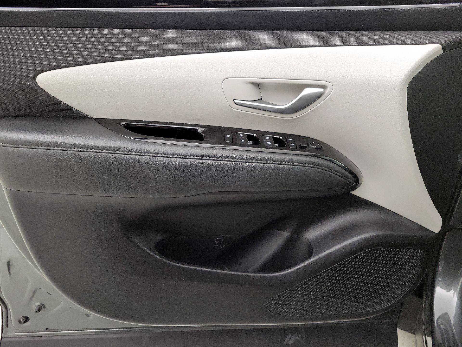 Thumbnail: 2023 Hyundai Tucson - 12