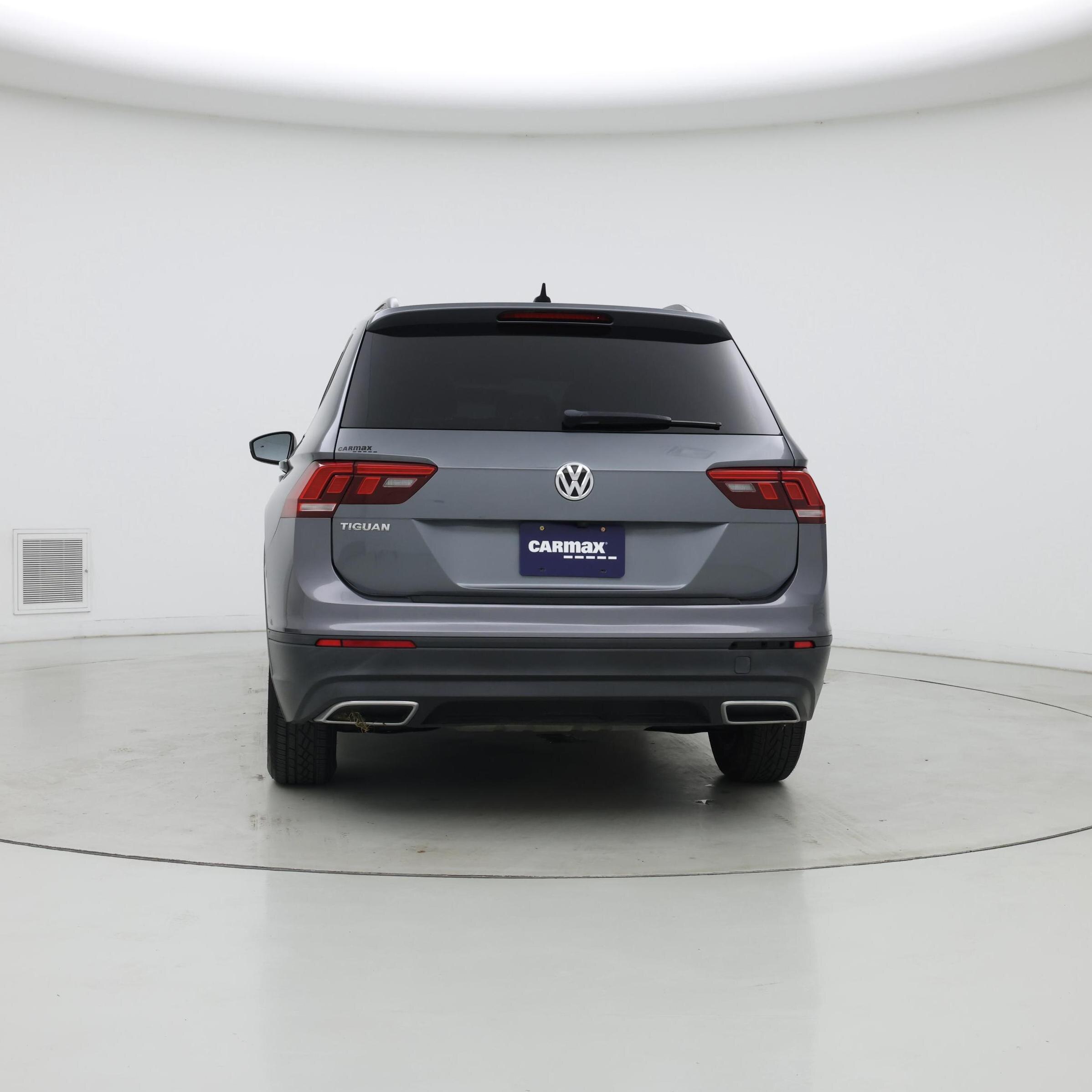 Thumbnail: 2021 Volkswagen Tiguan - 6