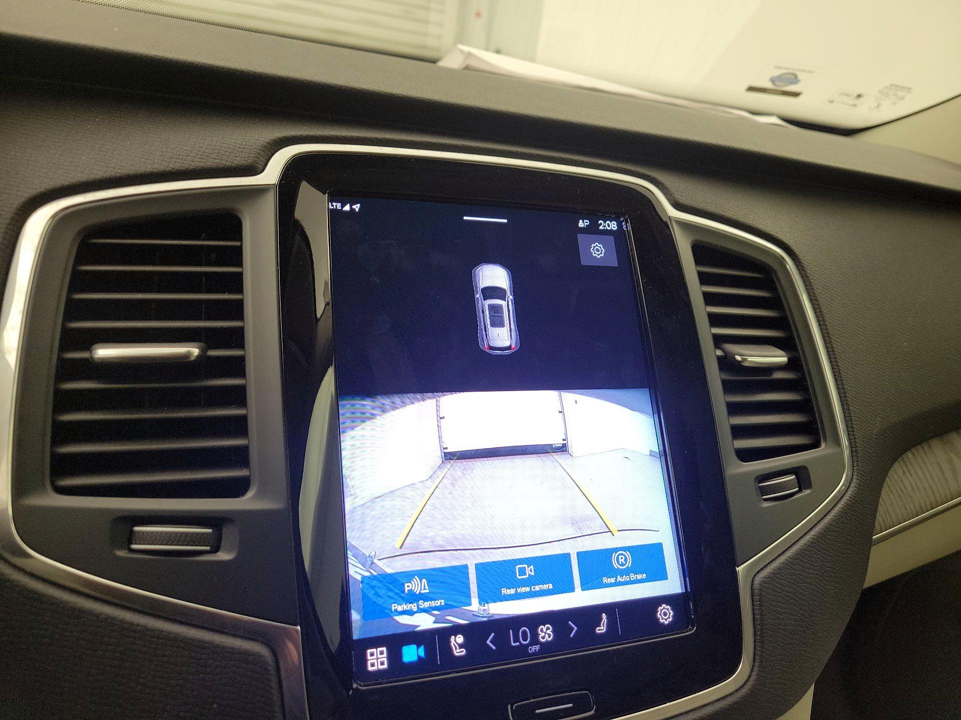 Thumbnail: 2023 Volvo XC90 - 14