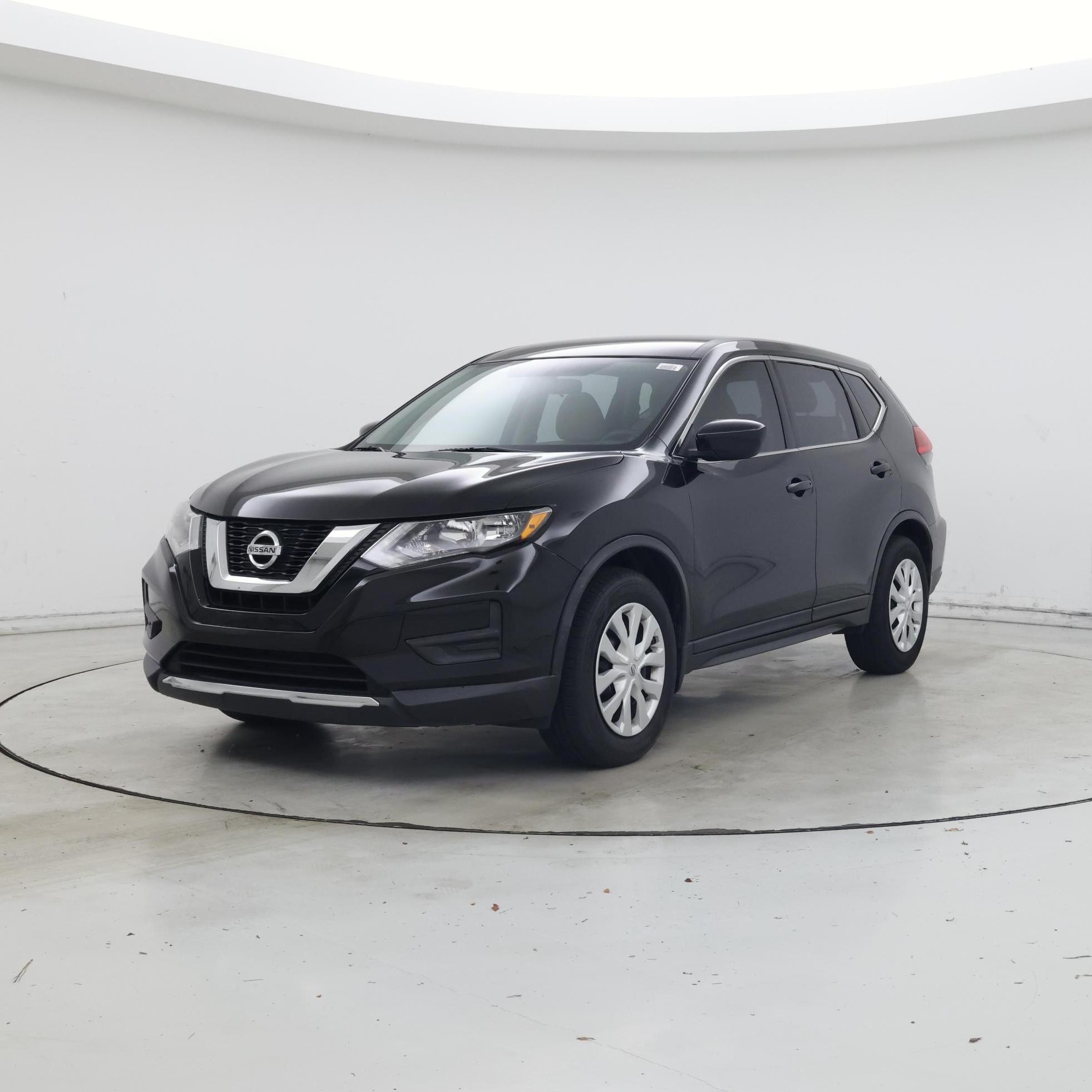Thumbnail: 2017 Nissan Rogue - 4